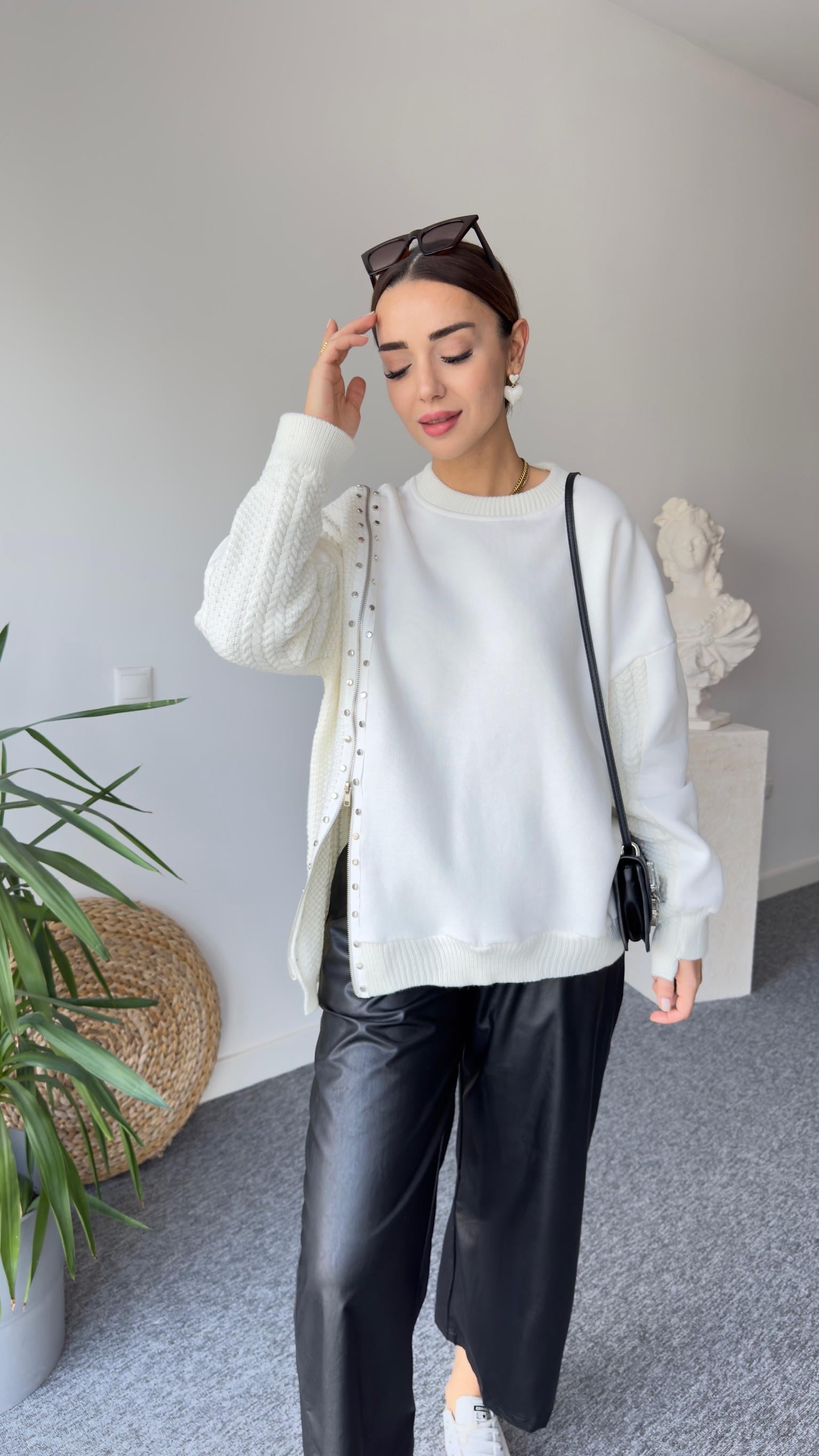 Fermuarlı Taş Detay Orj Model Ekru Tasarım Sweat 