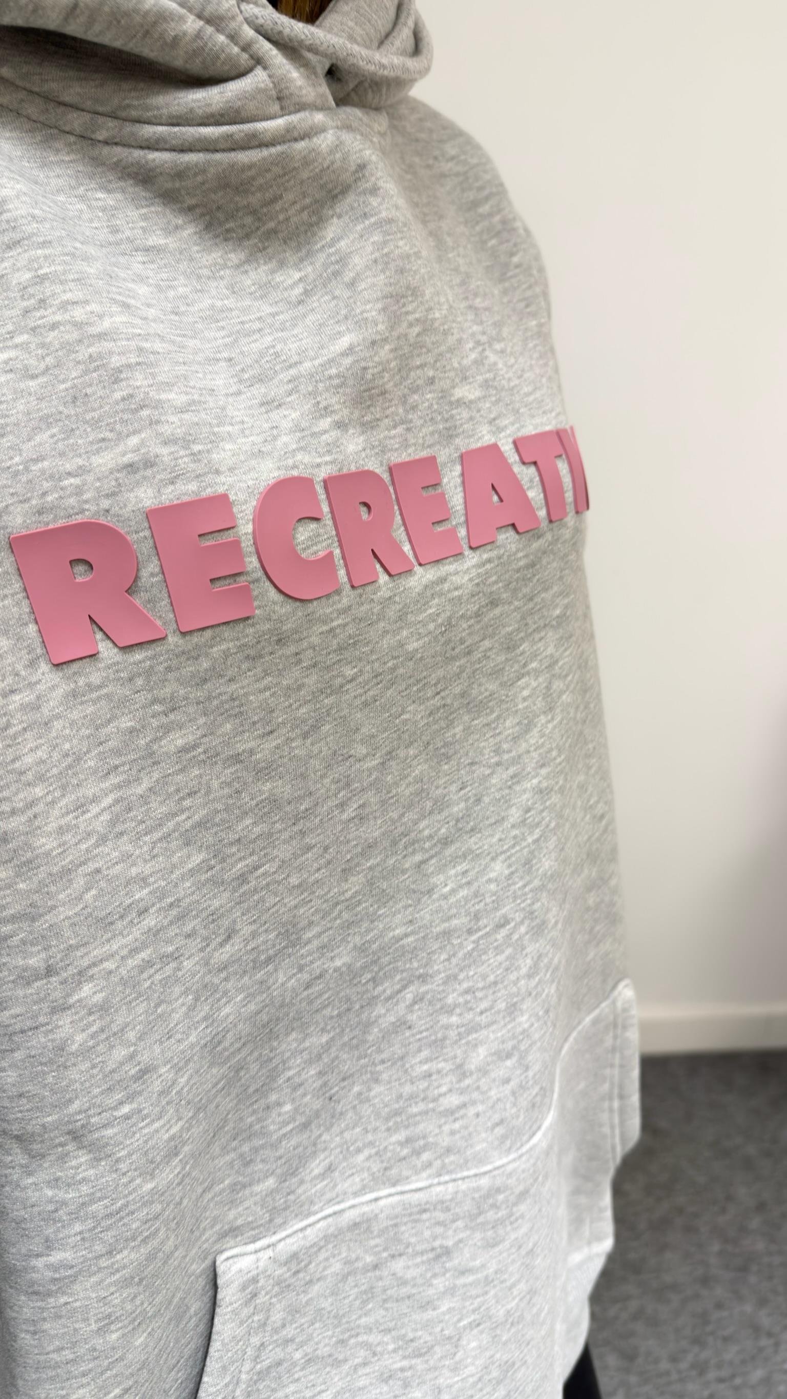 Gri Kabartma Yazı Detaylı Sweatshirt
