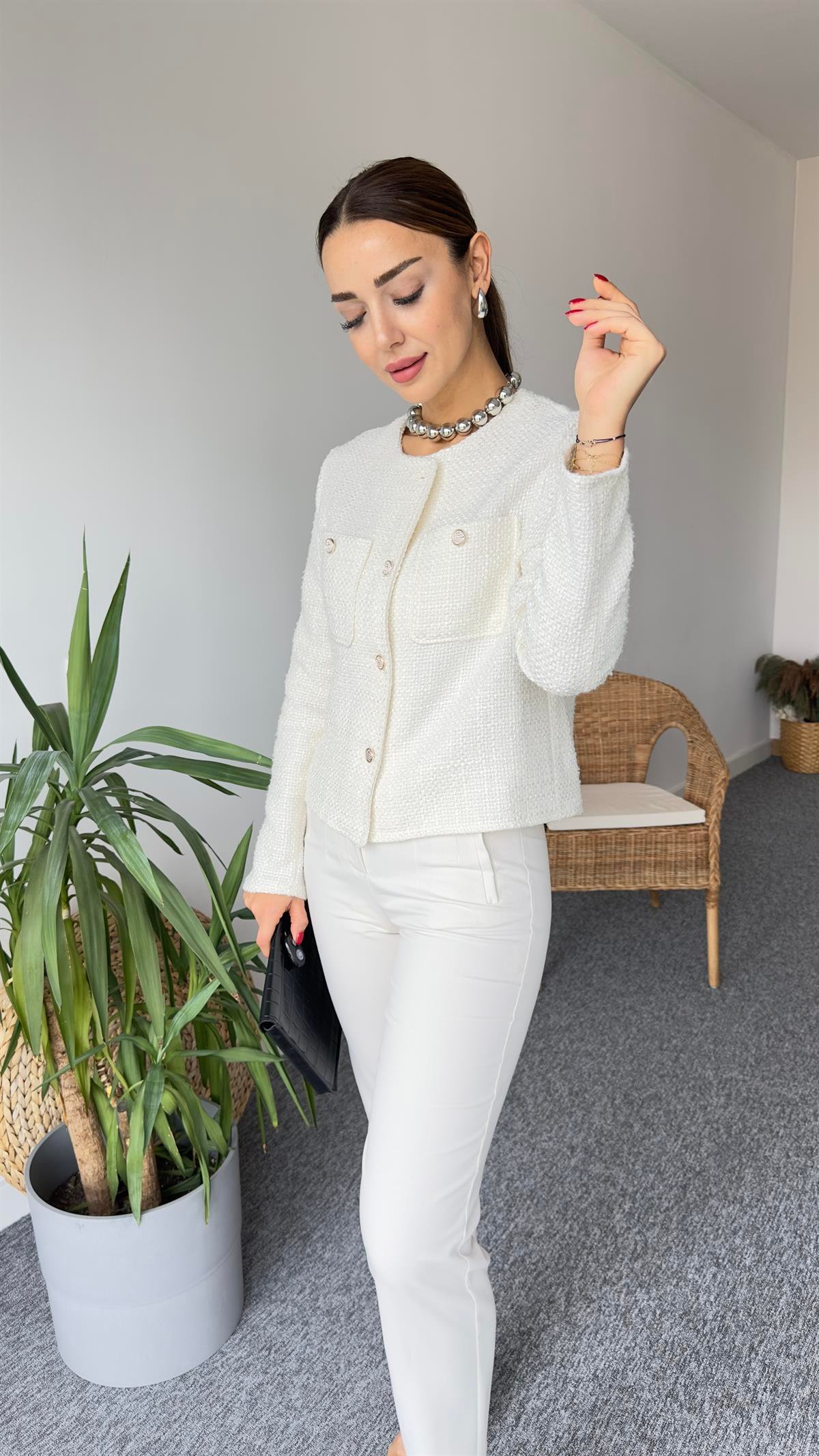 Drop Massi Model Ekru Tüvit Ceket
