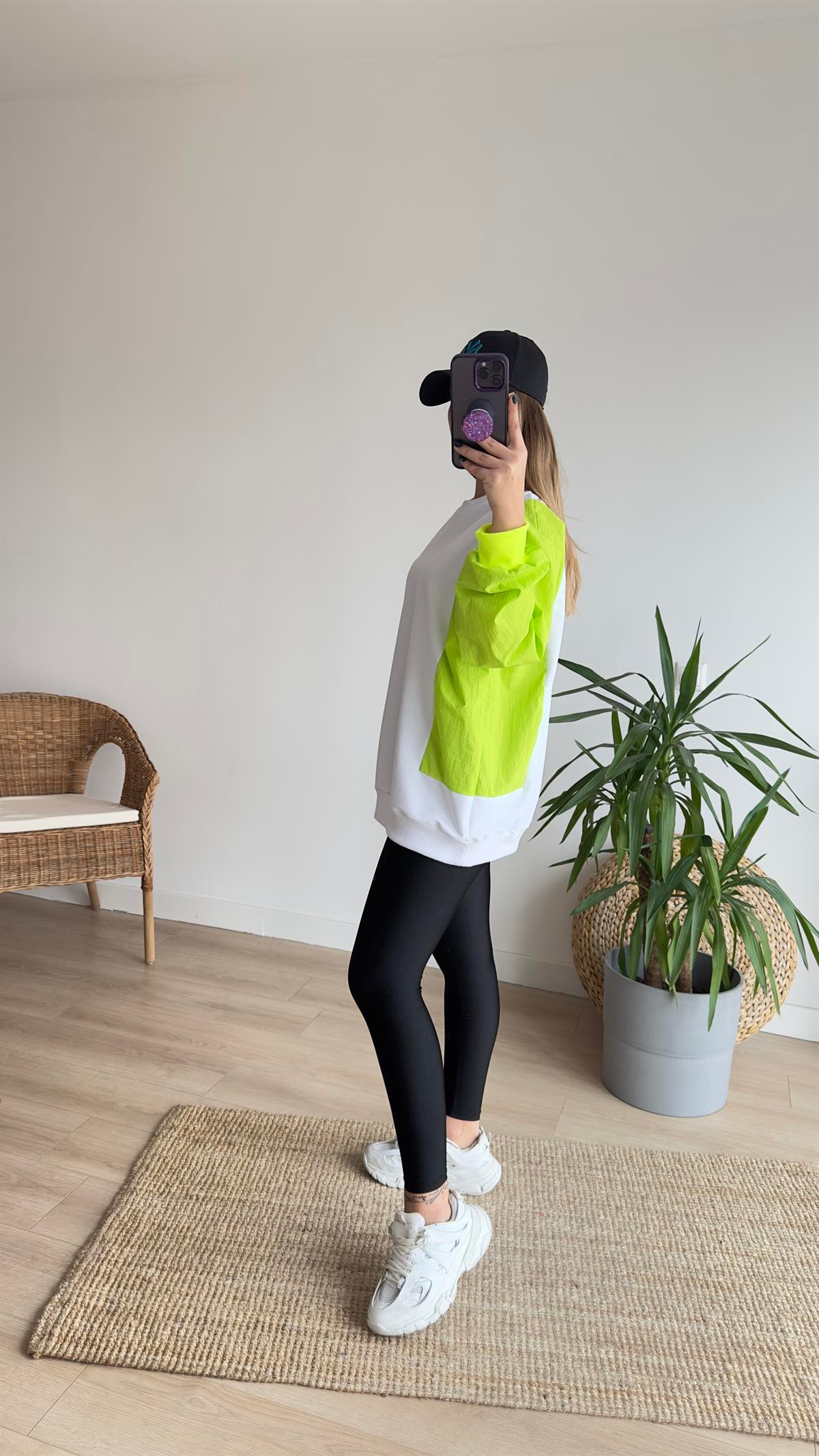 Marka Model Yeşil Paraşüt Garni Sweat