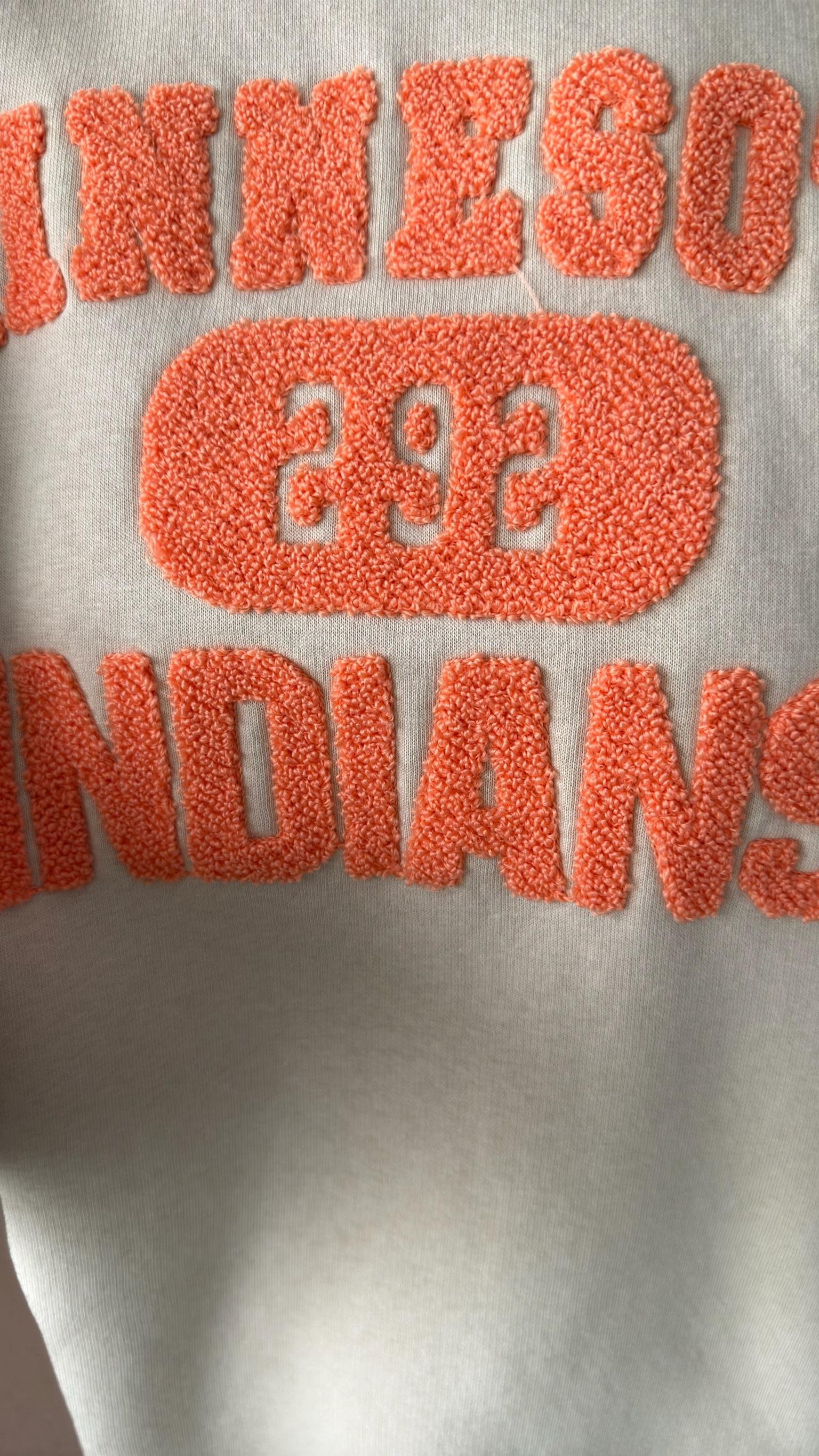 Minnesota Yazılı Bej Sweatshirt
