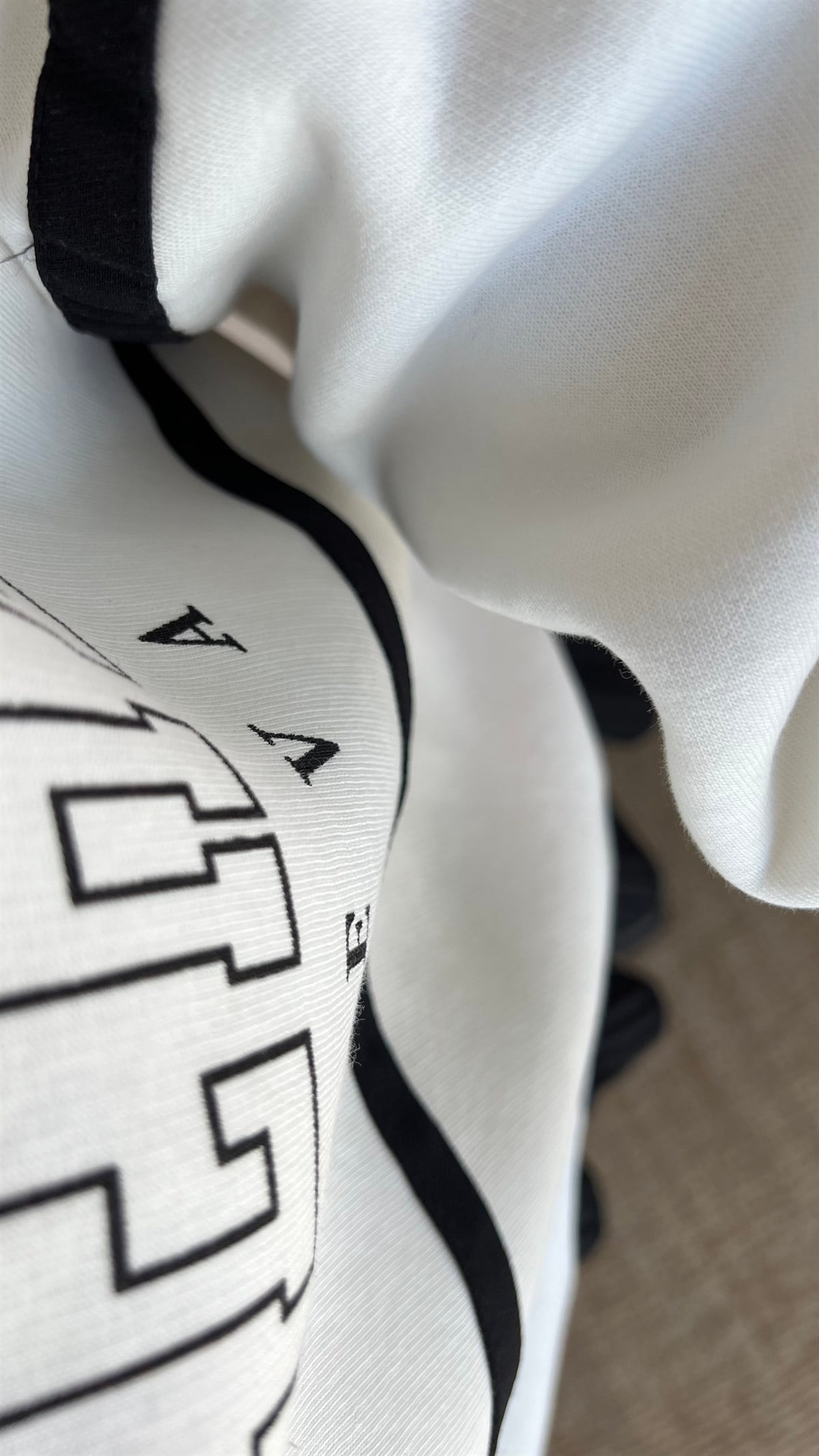 Yazı Detaylı Unisex Sweatshirt