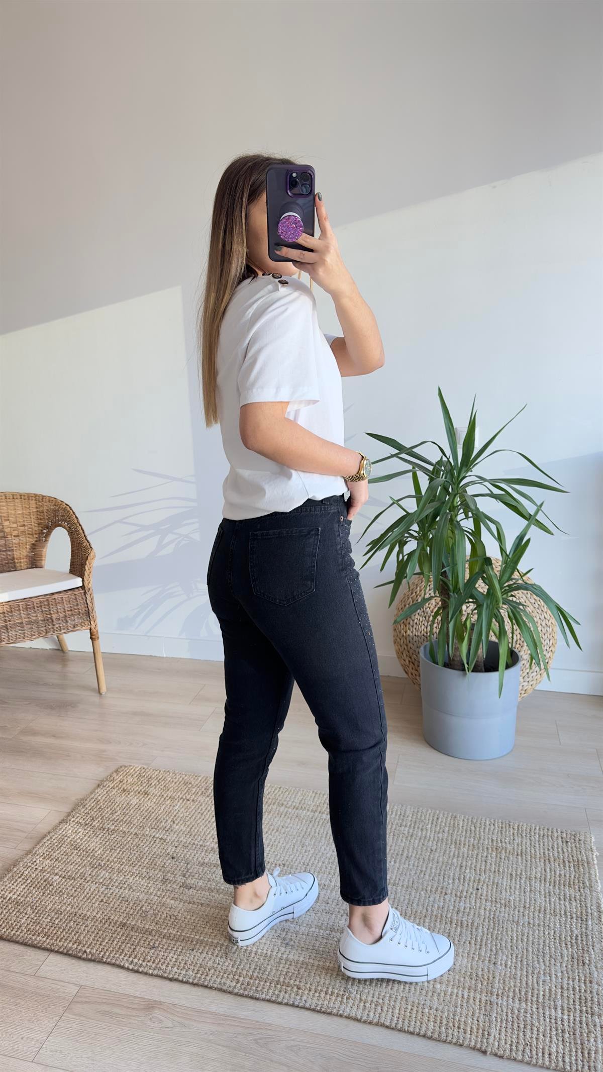 Taş Detaylı Antrasit Jean