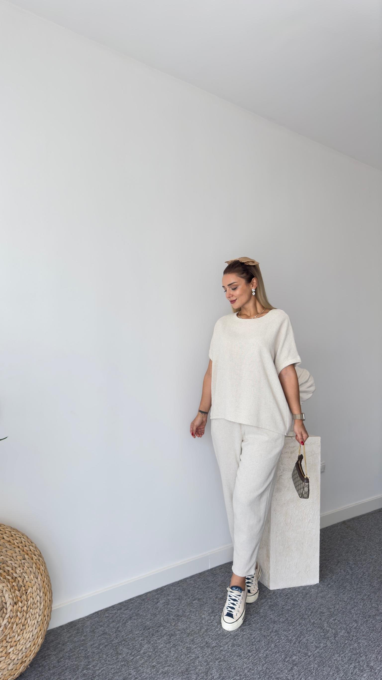 Nujo Kısa Kollu Bej Keten Takım