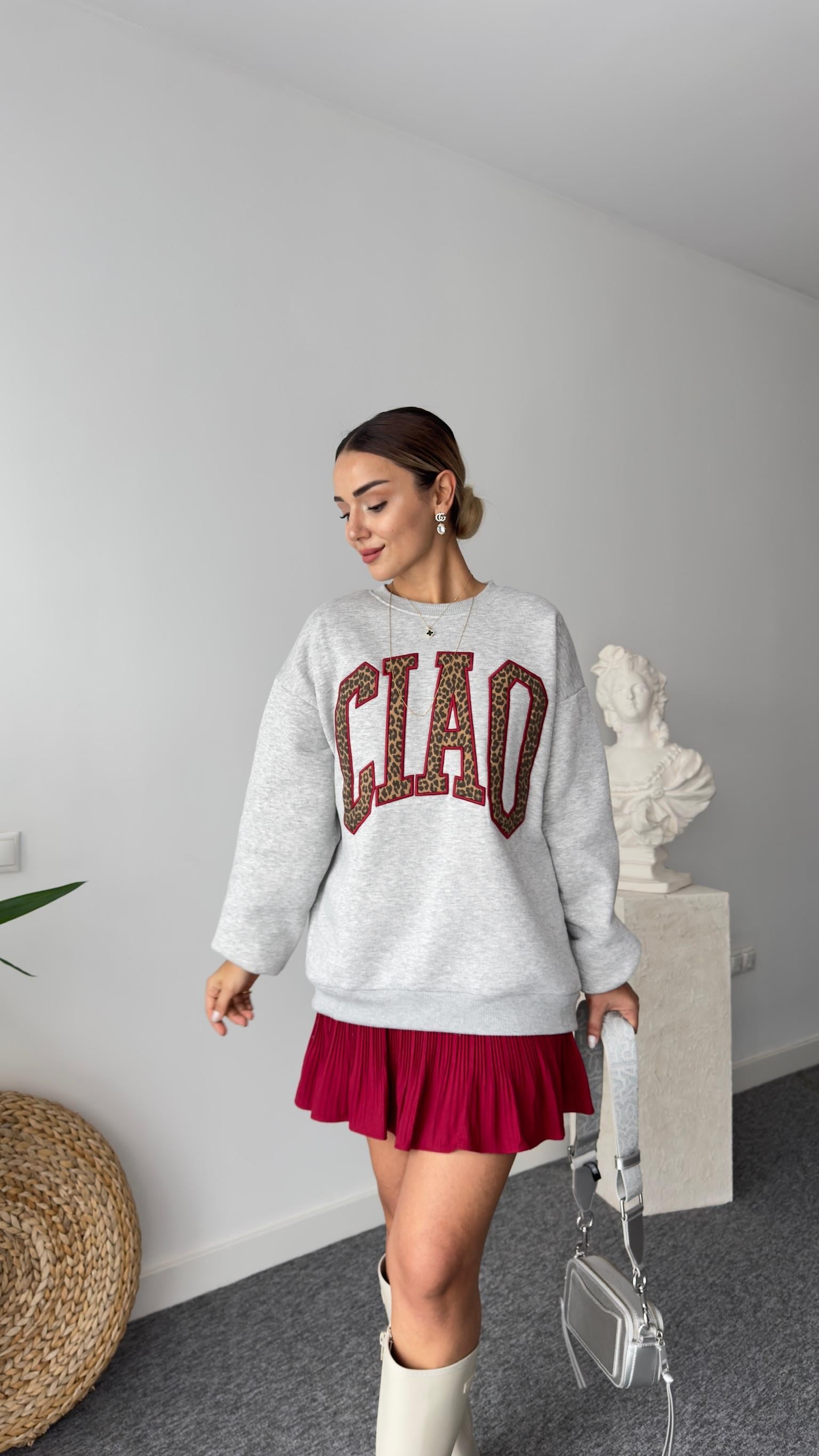 Leopar İşleme Yazı Detay Gri Sweatshirt