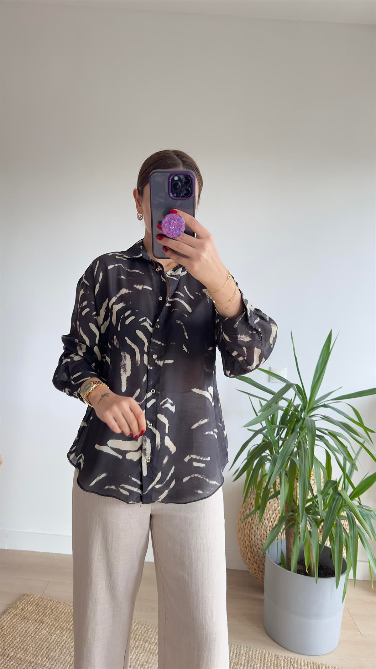 Fiona Desenli Siyah Vual Gömlek