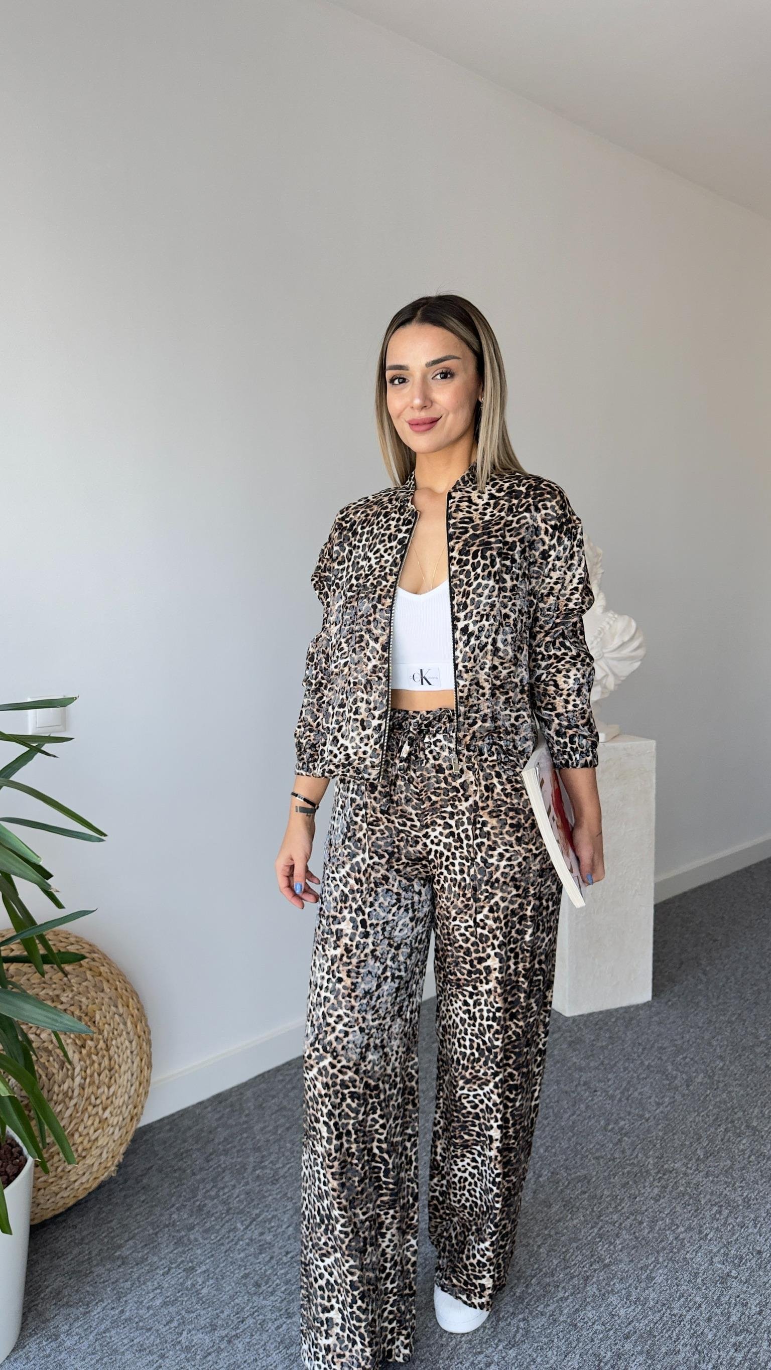 Leopar Desenli Bomber Ceket
