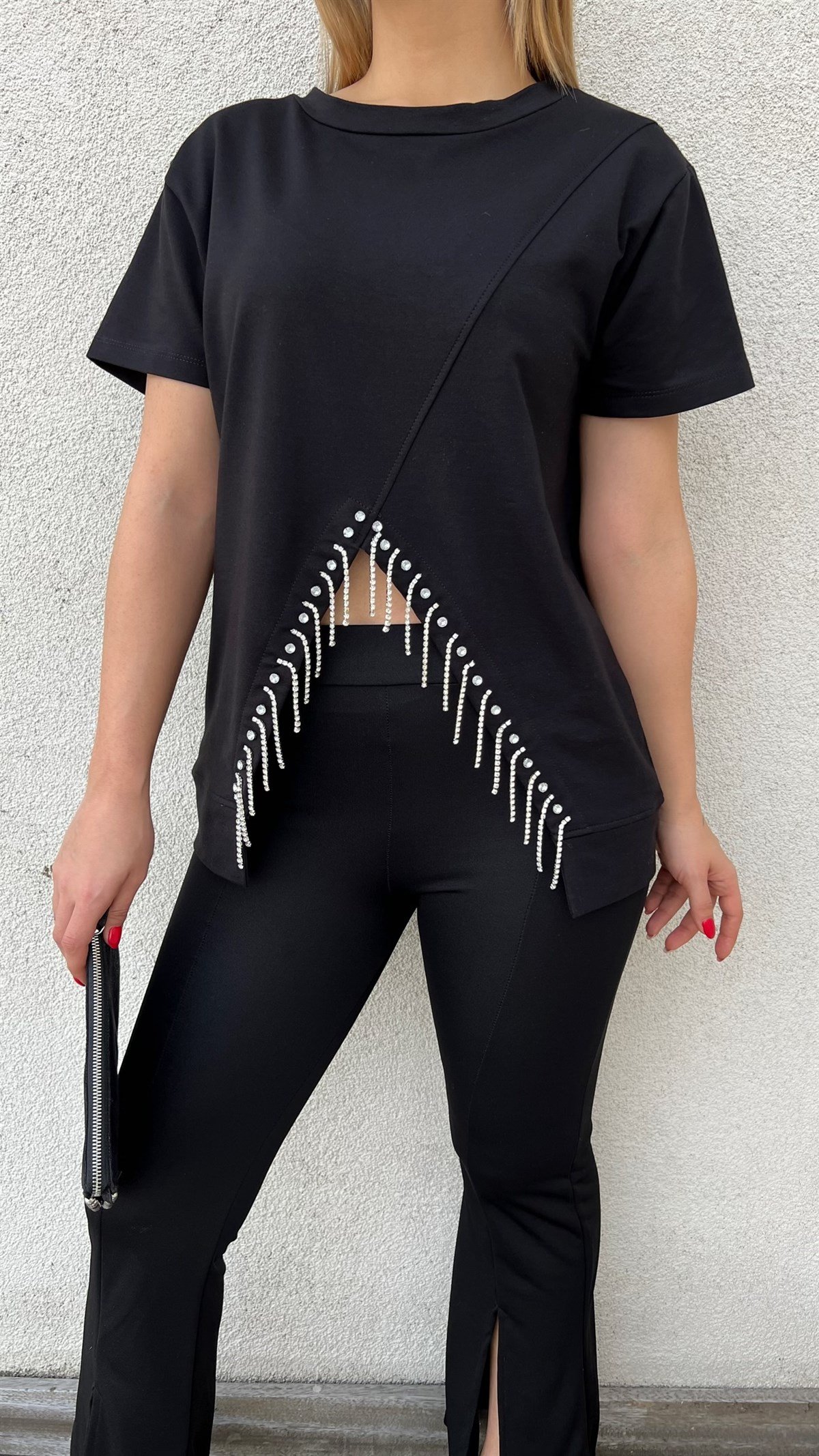 Taş Detaylı Siyah Tasarım Tshirt