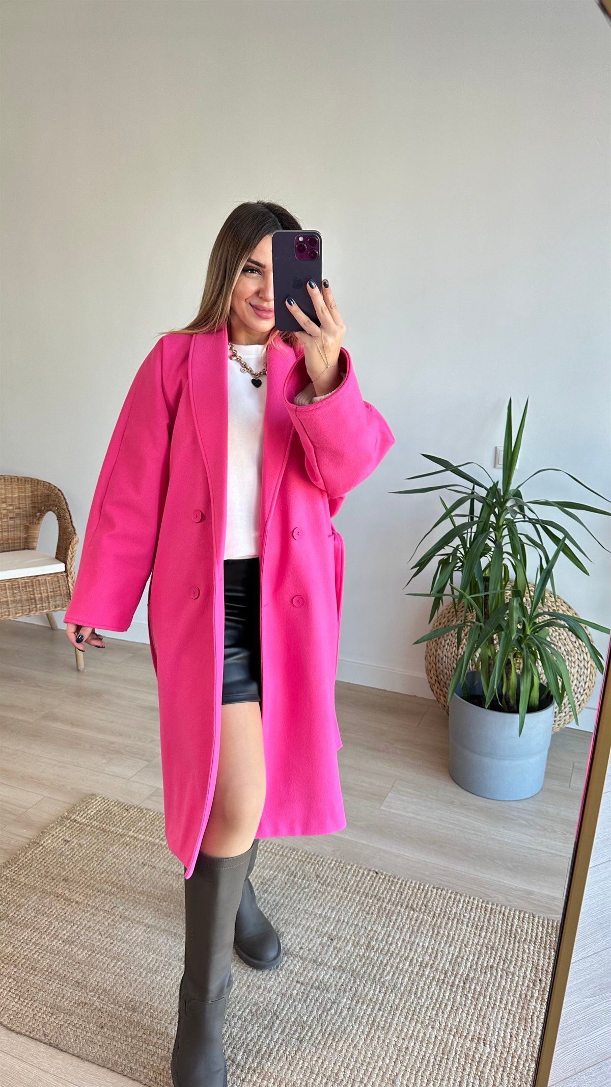 Renkli Astar Detaylı Pembe Kaban
