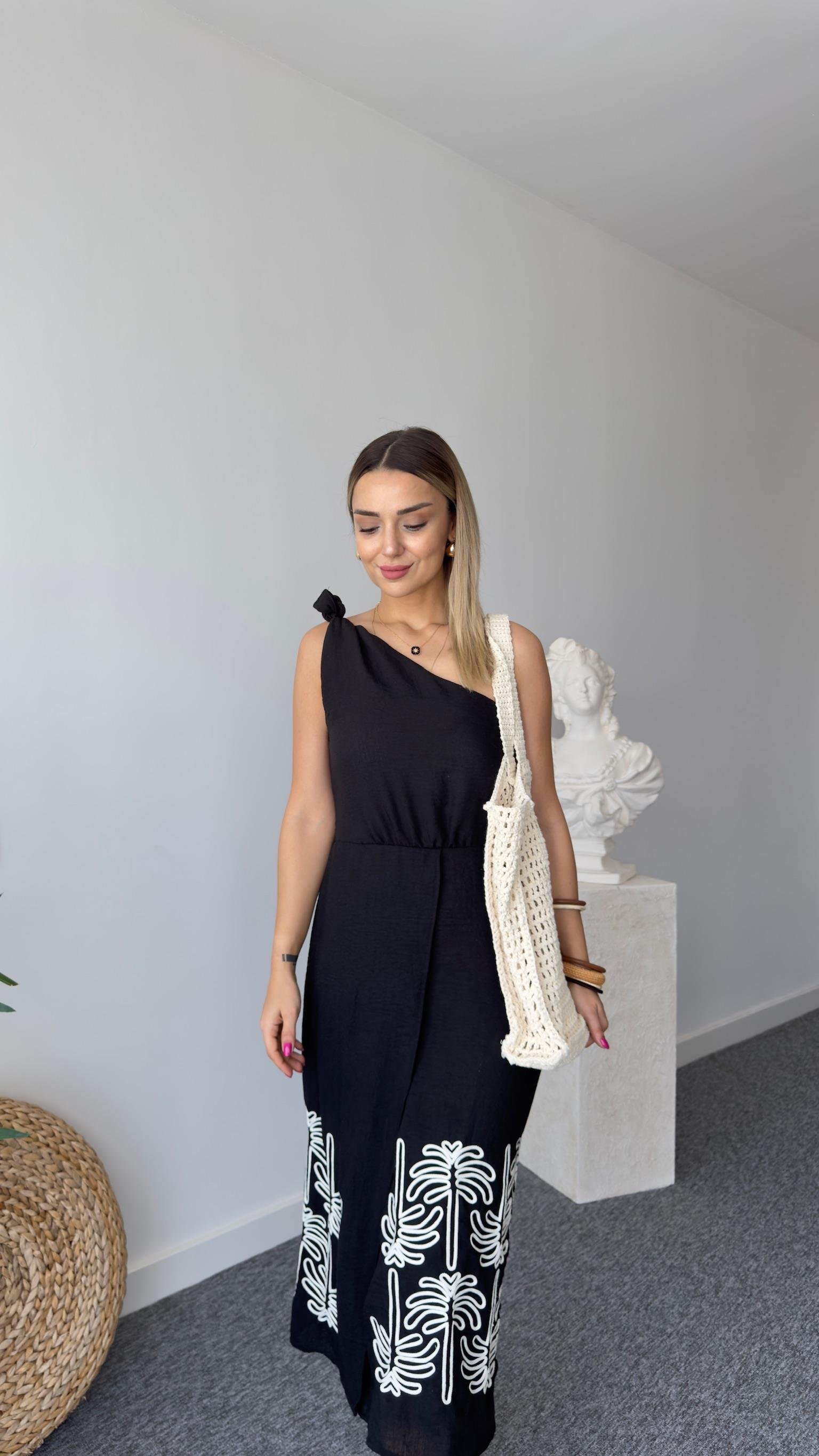 Marka Model Tek Omuz Eteği Nakışlı Elbise 
