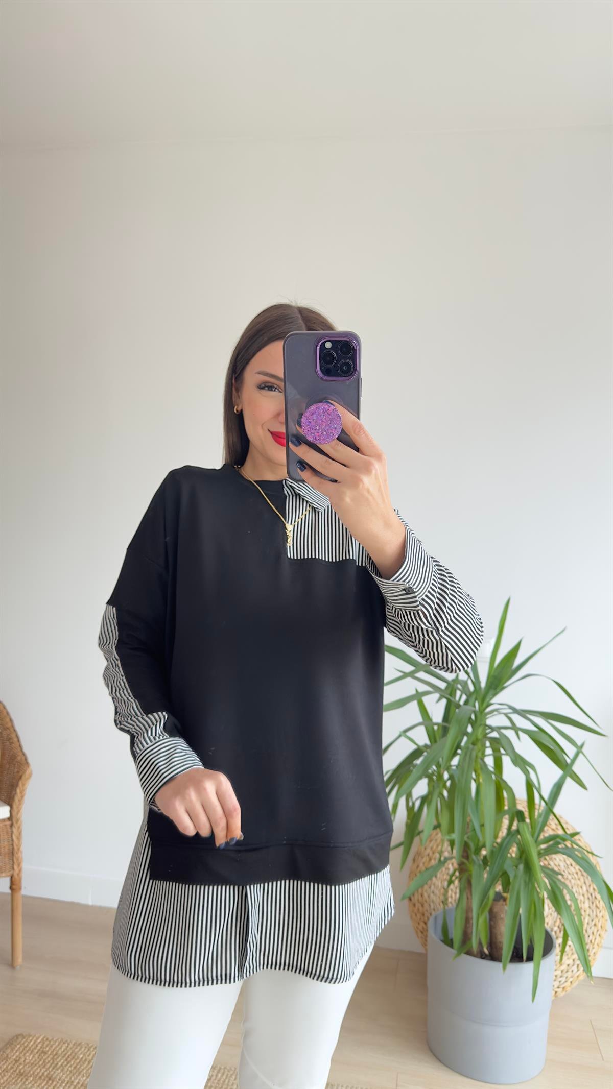Gömlek Garnili Siyah Sweat