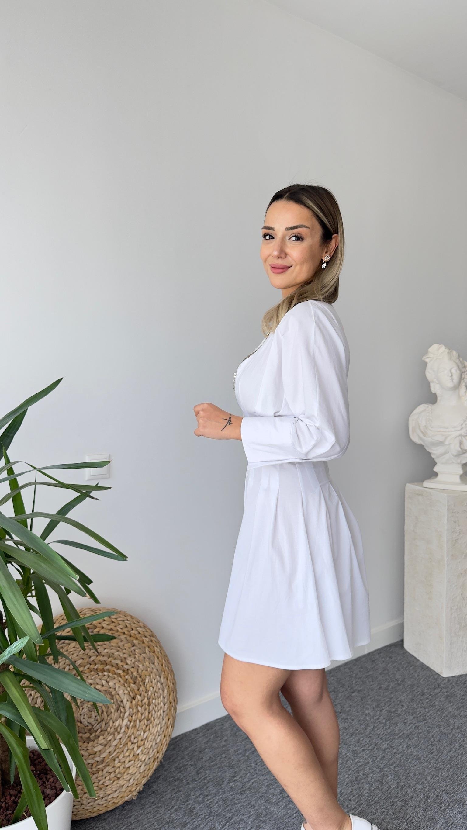 Marka Model Boydan Fermuarlı Beyaz Elbise