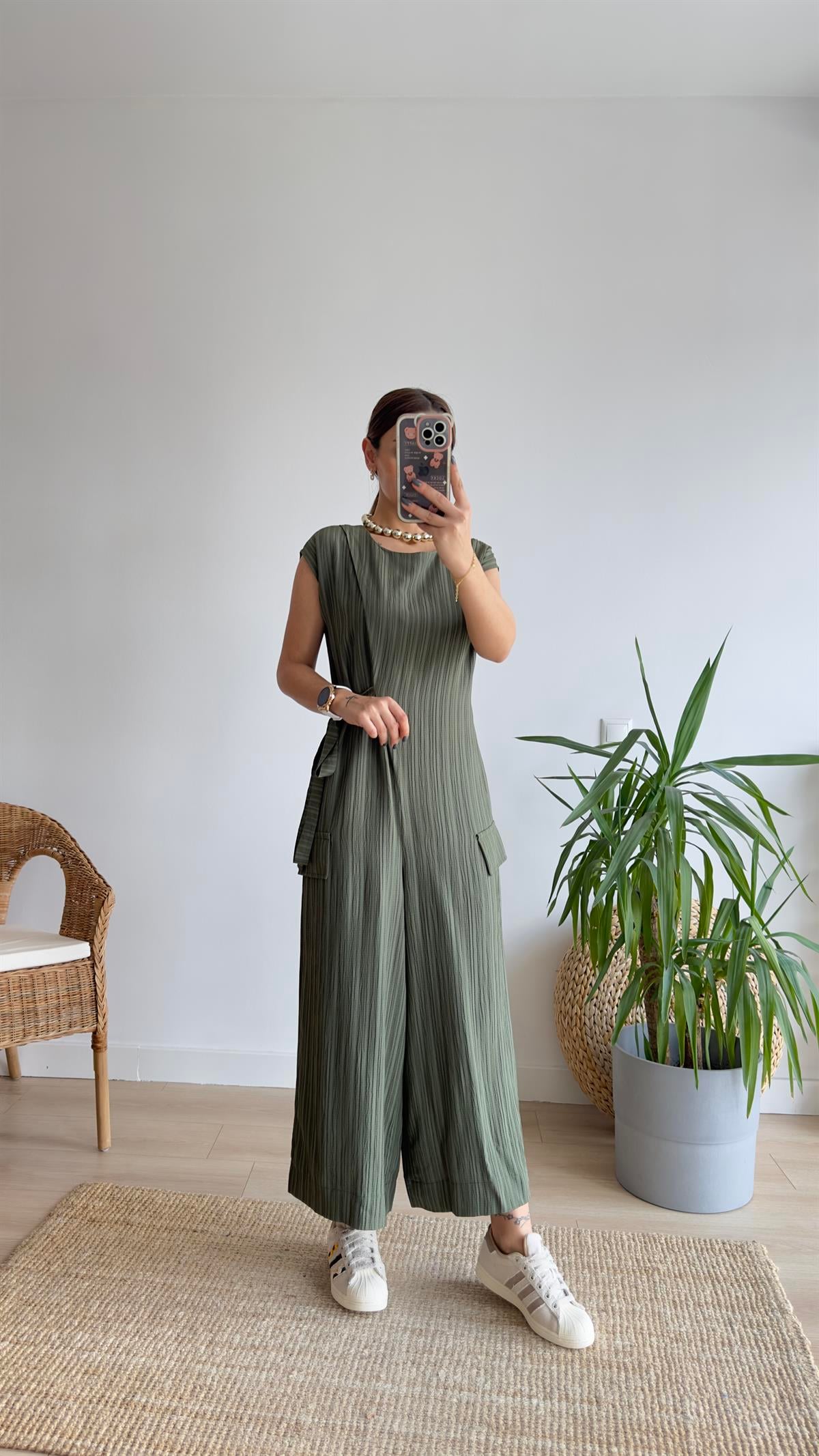Verte Kuşak Detaylı Haki Tulum
