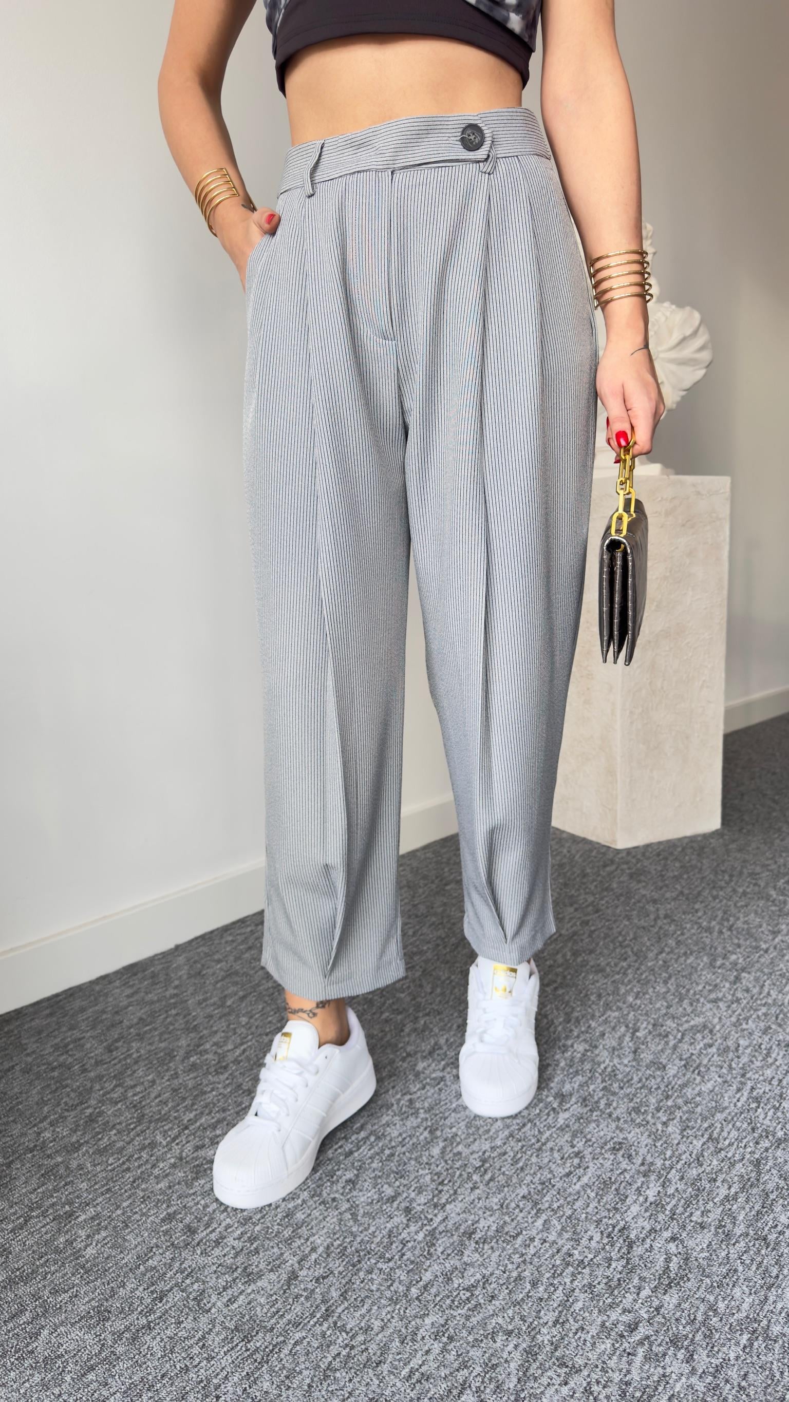 Pile Detay Paça Düğmeli Çizgili Balon Pantolon