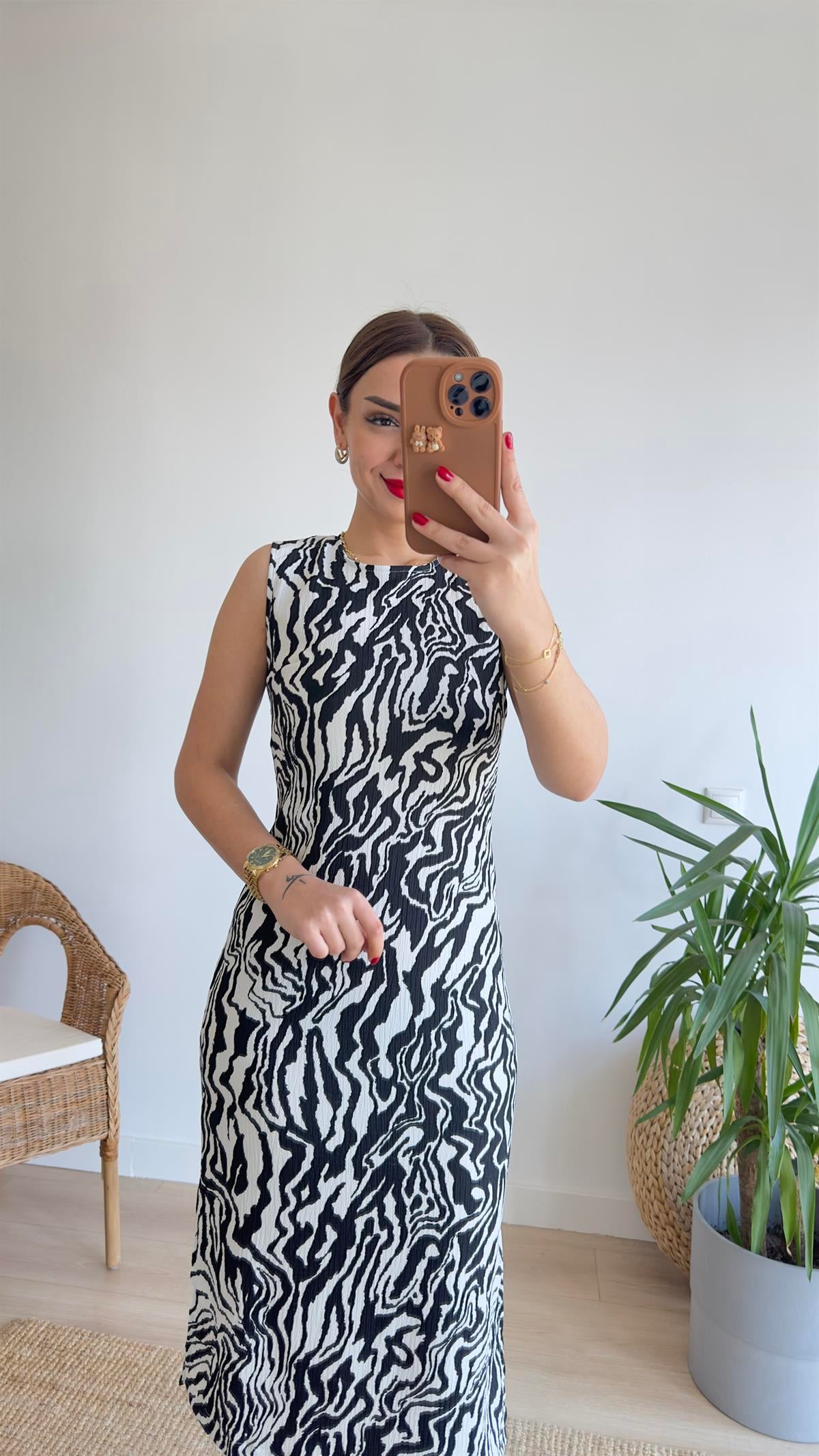 Belis Zebra Desen Yırtmaçlı Elbise 