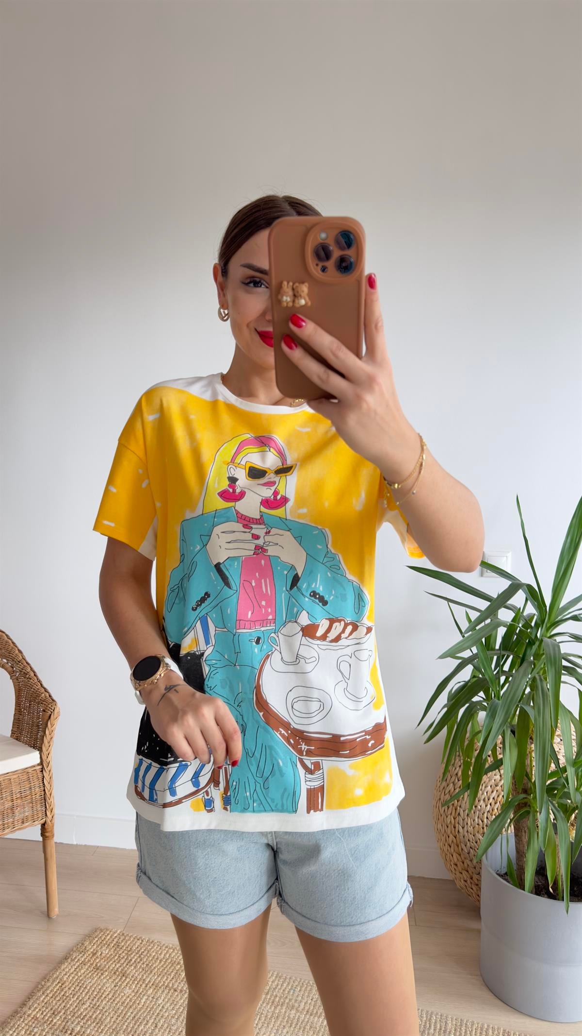 Dora Kız Baskılı Sarı Renkli Tshirt 