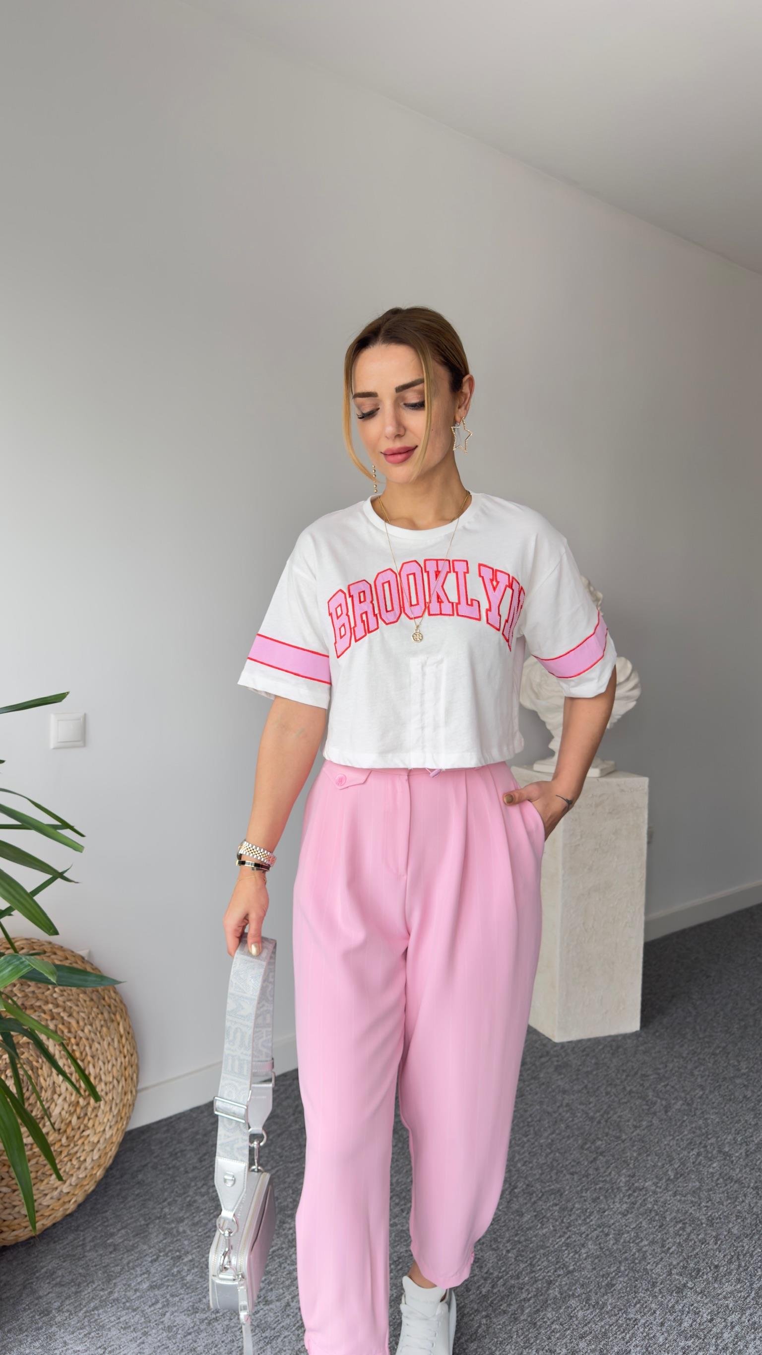 Brooklyn Yazılı Büzgülü Tshirt