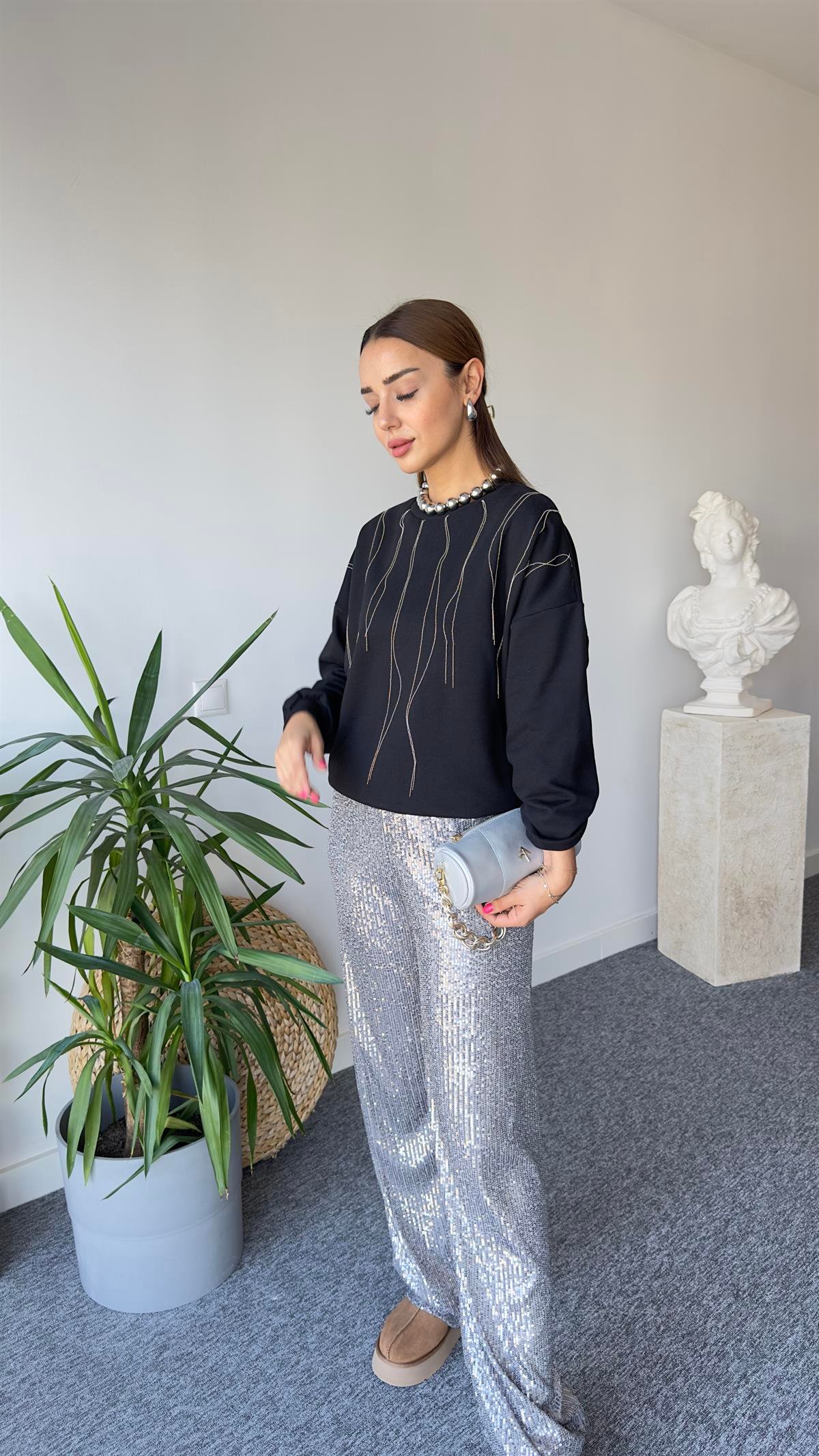 Ntwrk Model Zincir Detay Siyah Sweat