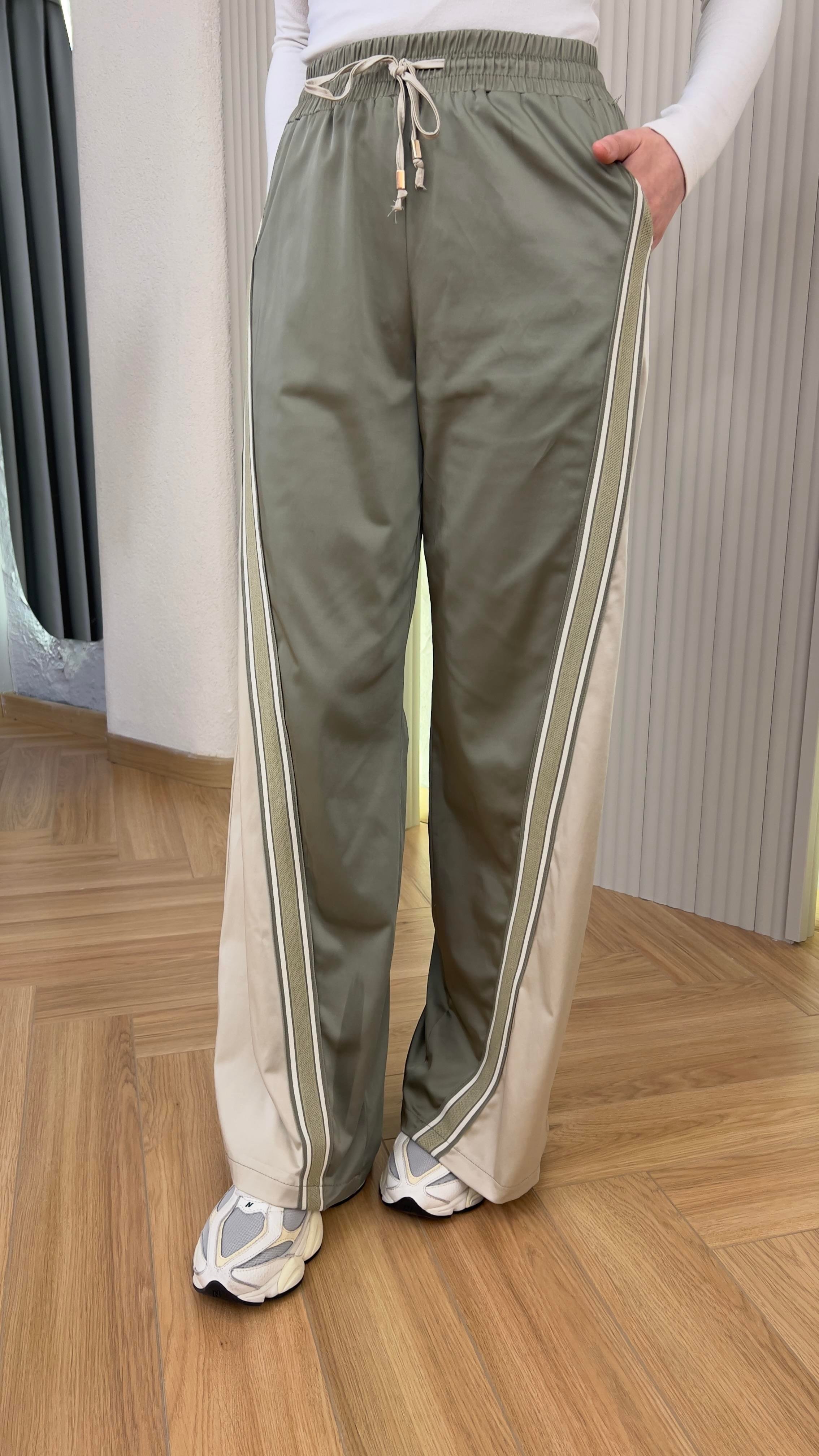 Velha Şerit Detaylı Tok Saten Pantolon