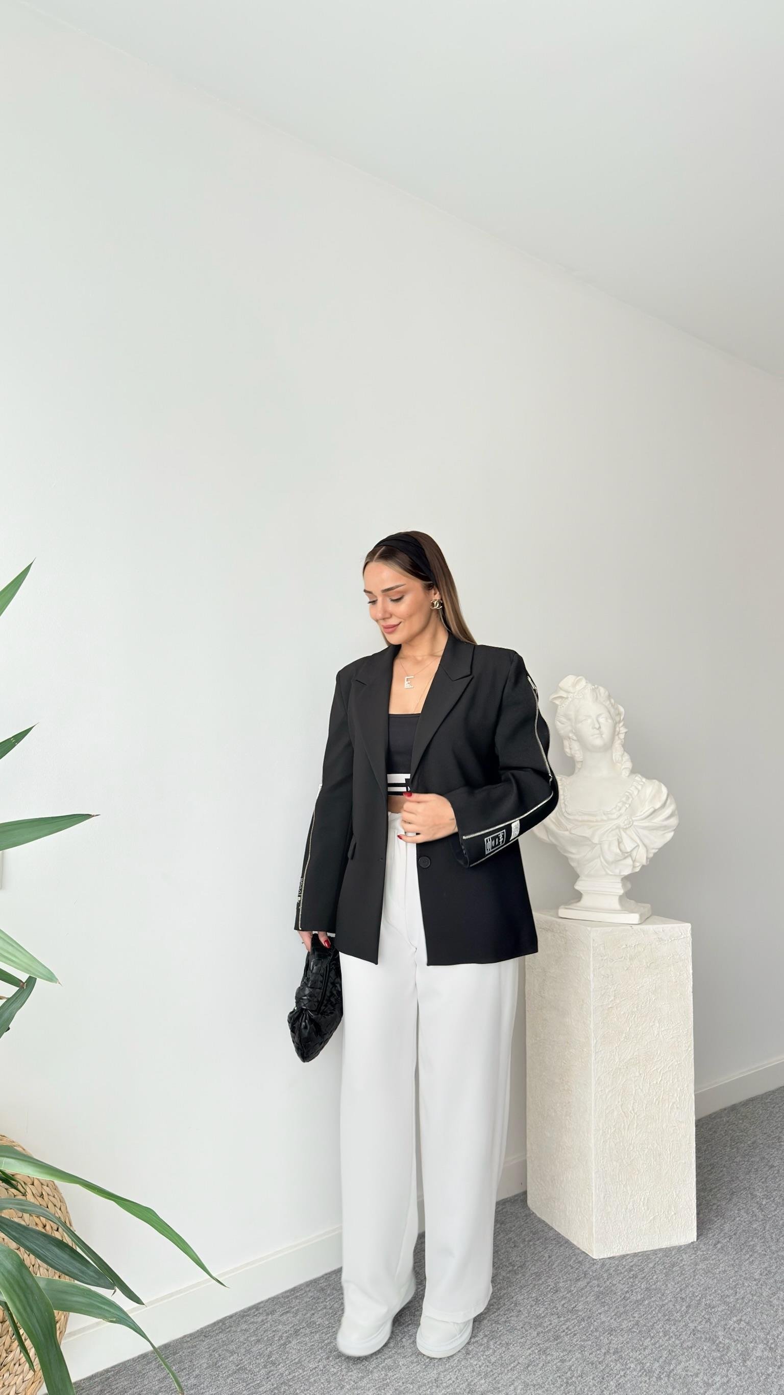 Listo Fermuar Detaylı Siyah Blazer Ceket