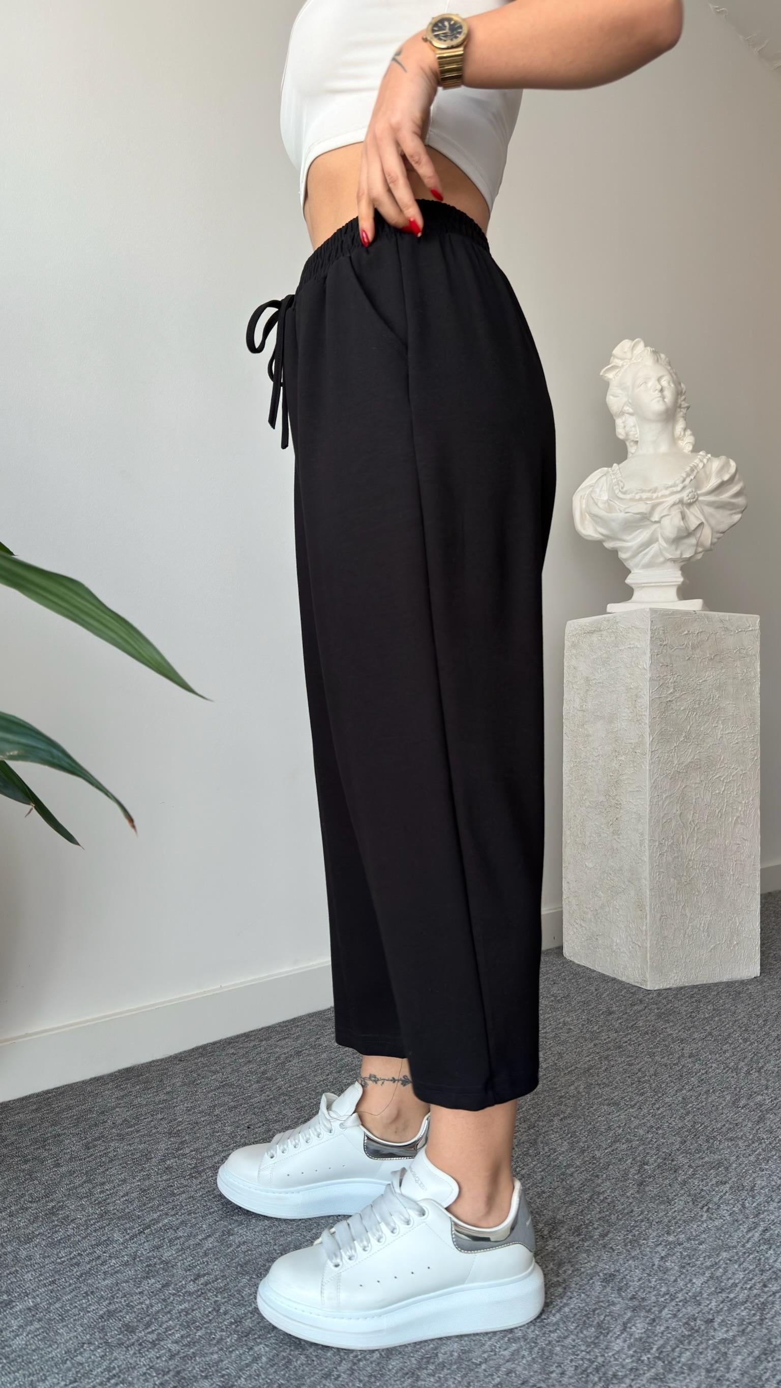 Siyah Nela Kapüşonlu Modal Takım