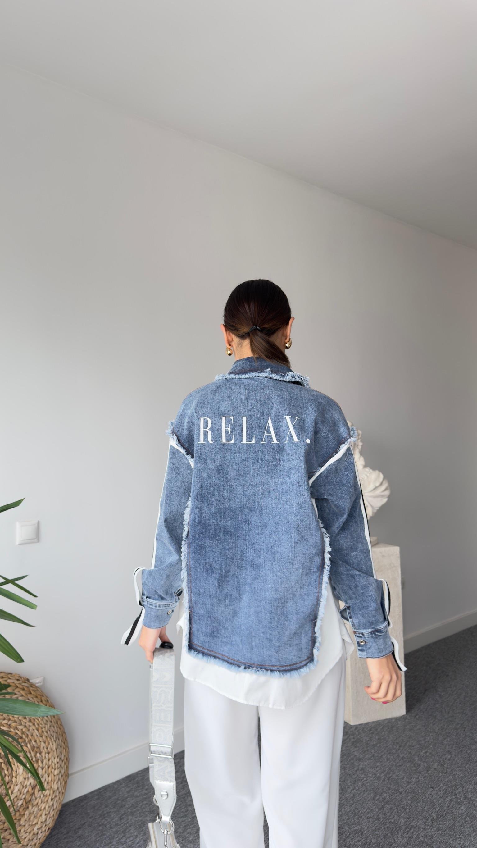 Liya Gömlek Garni Yazı Detaylı Jean Ceket