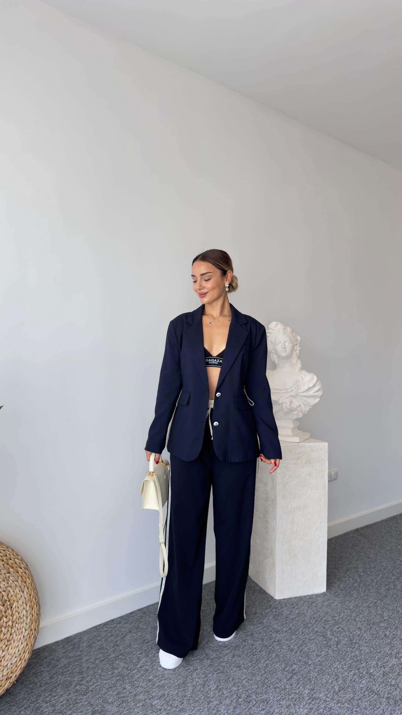 Sırt Bej Paraşüt Detaylı Blazer Ceket