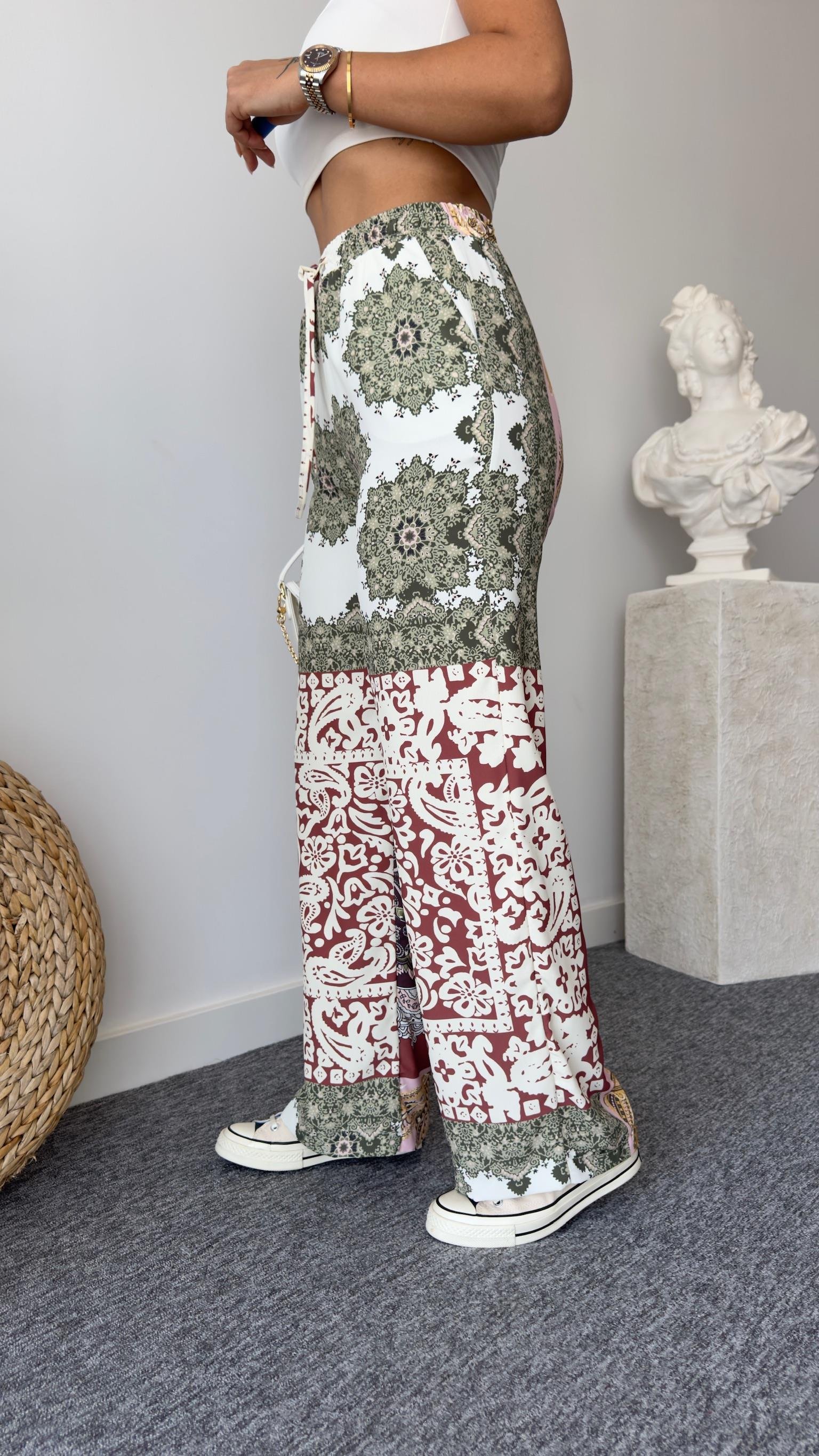 Zra Model Karışık Desen Pantolon