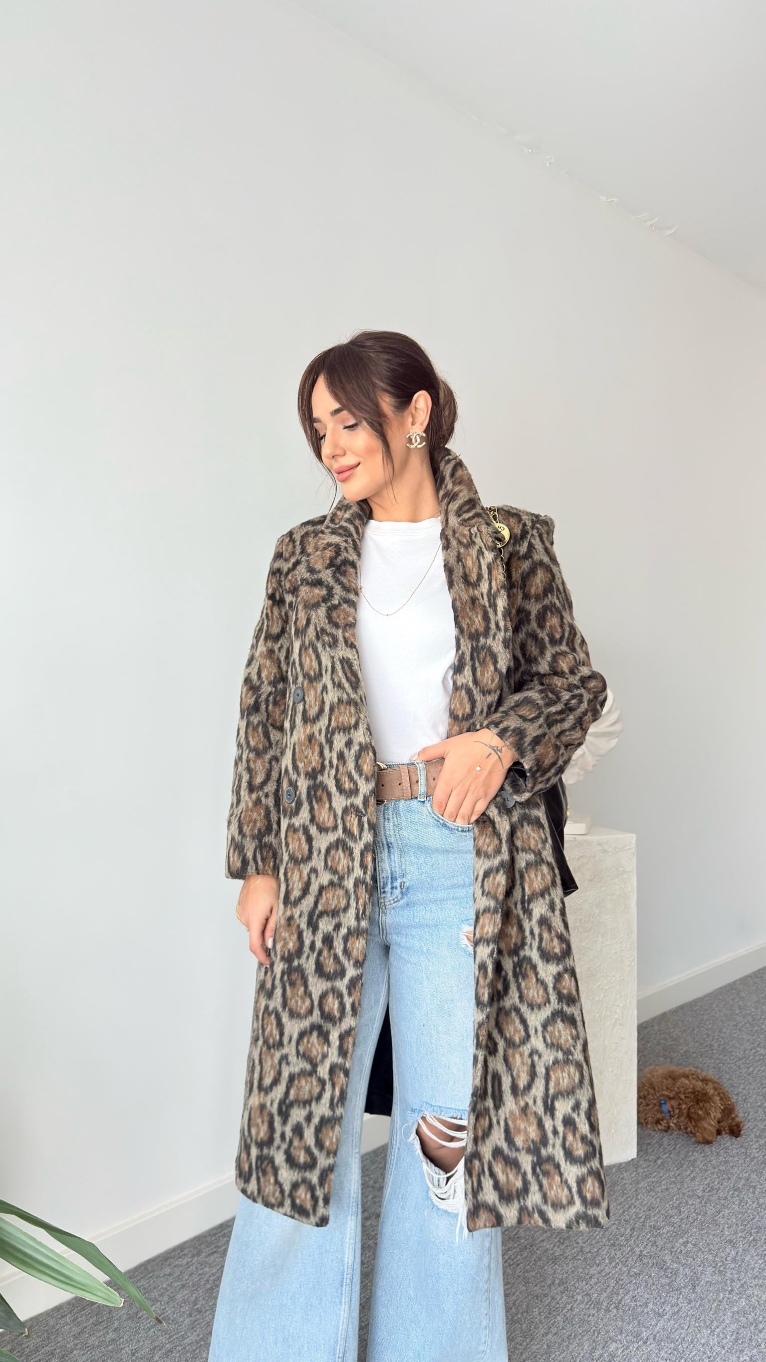 Rolen Leopar Desenli Kaşe Kaban