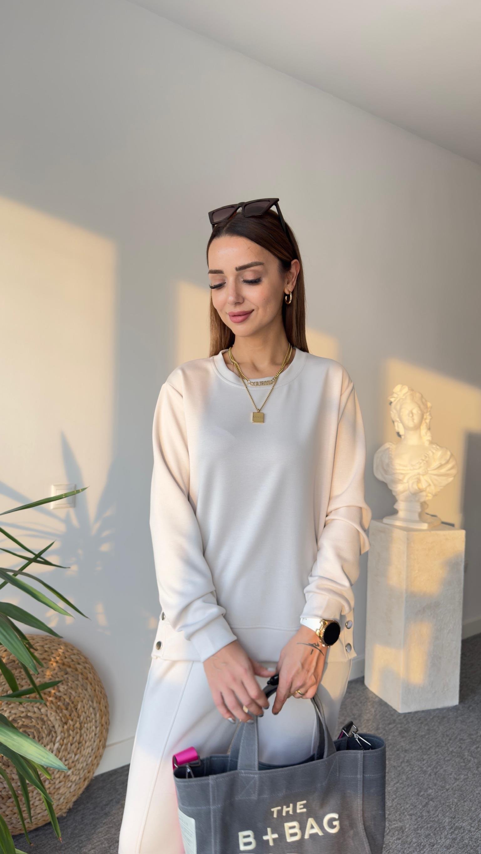 Oys Yanı Düğmeli Bej Modal Takım