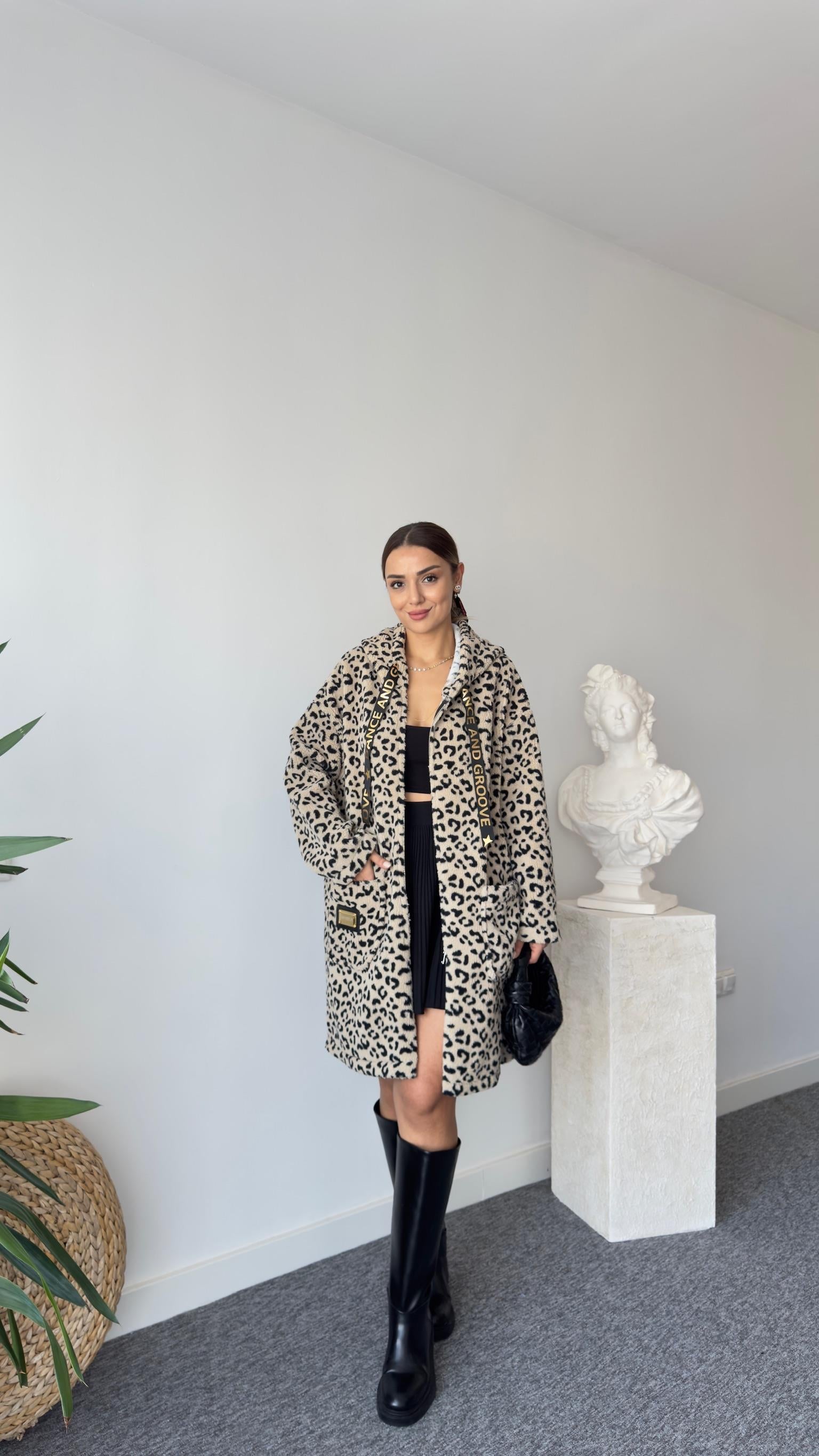Paulo Arma Gold Detaylı Peluş Leopar Kaban