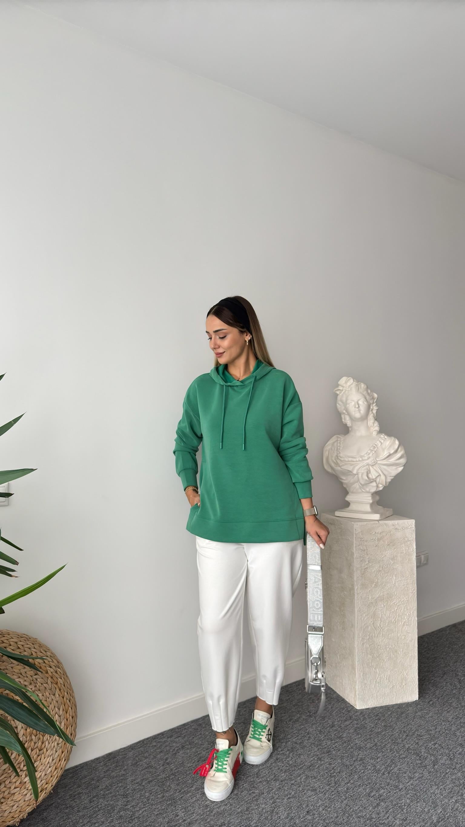 Alois Yanlar Yırtmaçlı Yeşil Modal Sweat