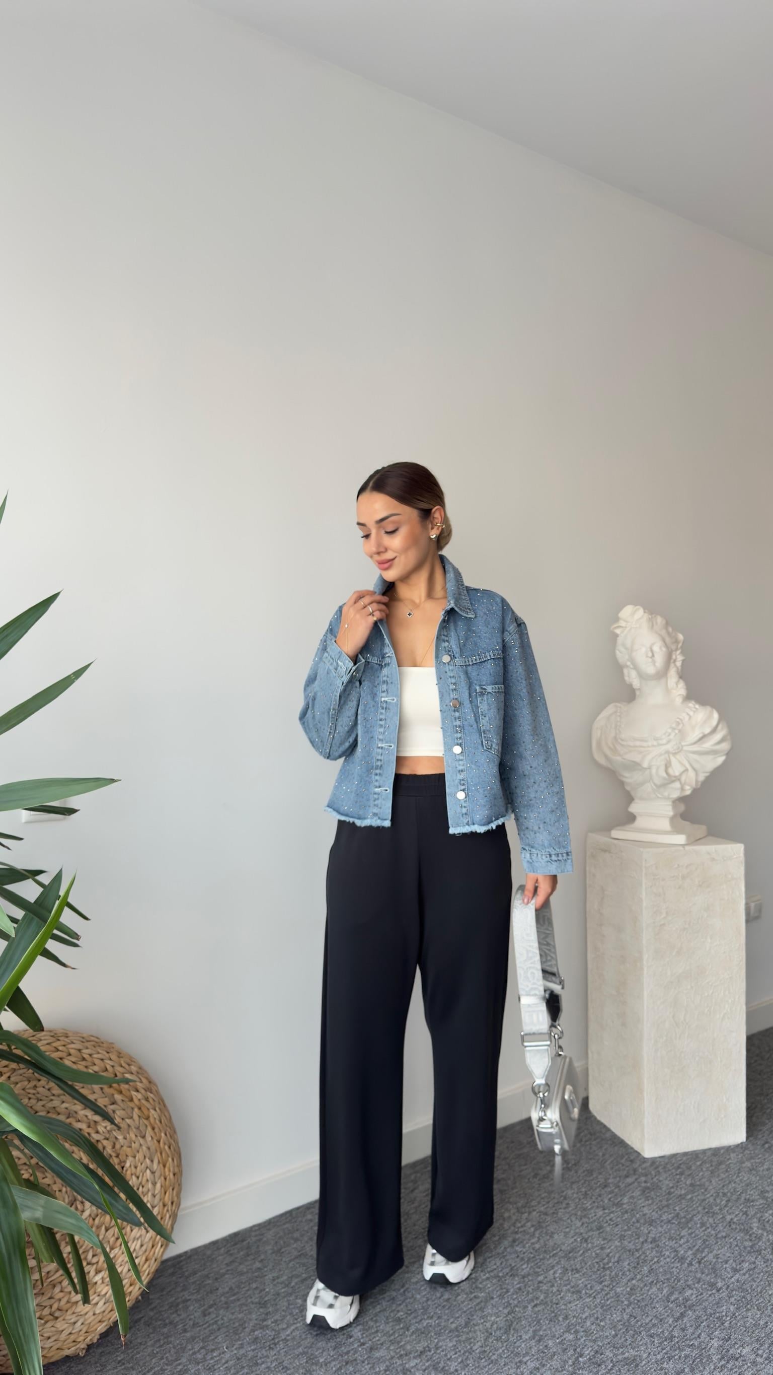 Vitor Taş İşlemeli Jean Ceket