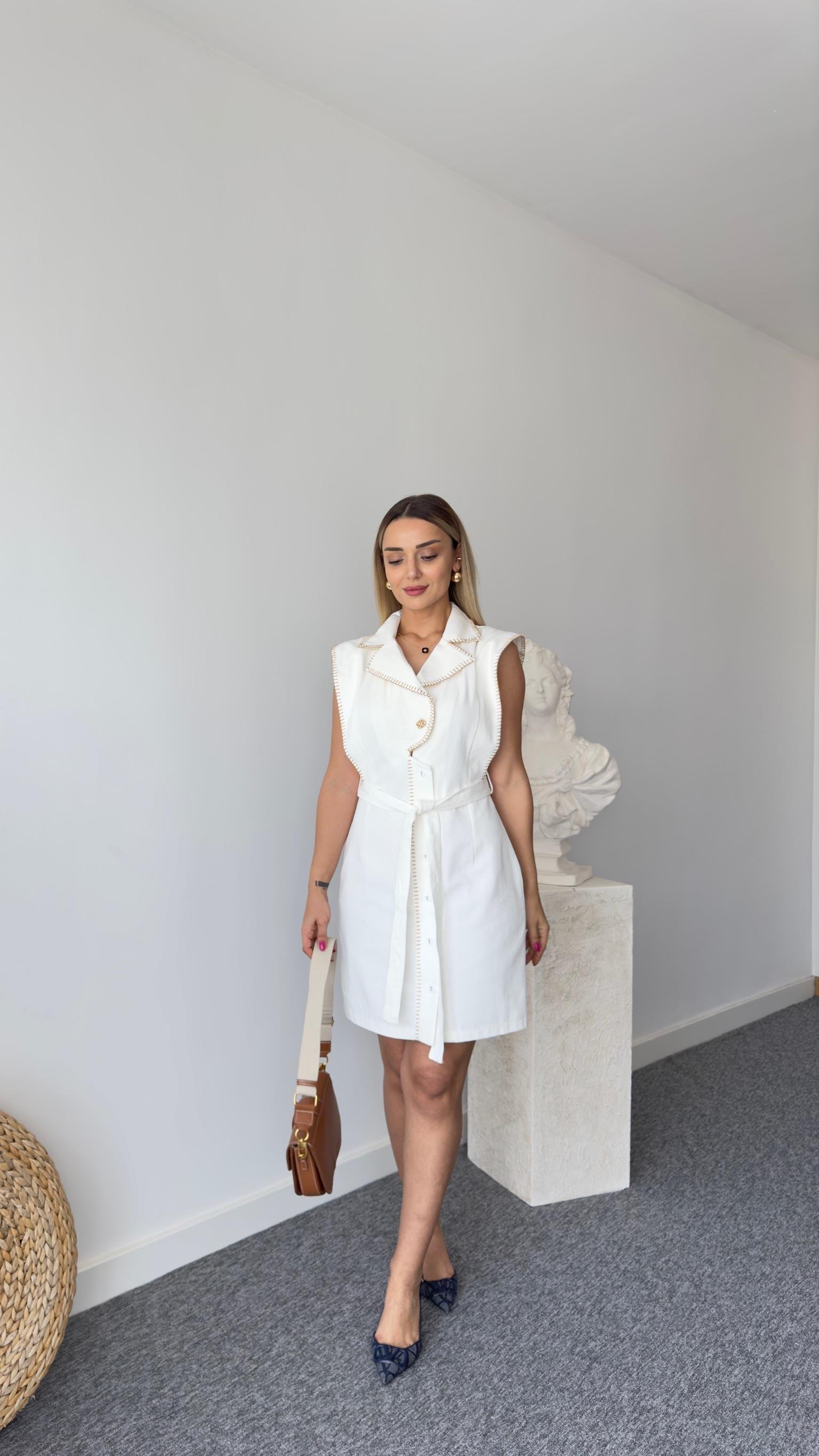 Marka Model Çoban Dikişli Ekru Gabardin Elbise 