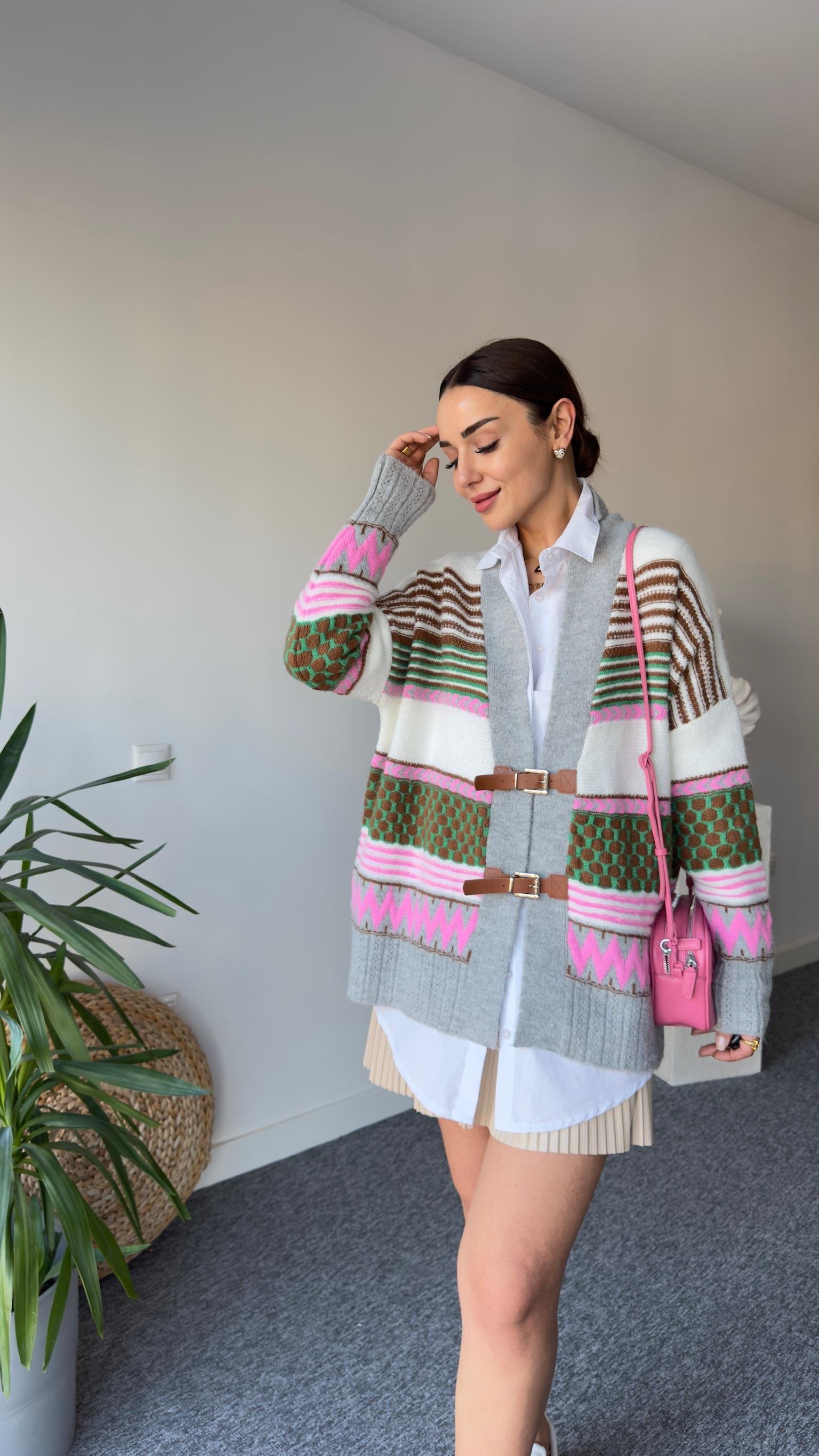 Deri Kemer Detay Yeşil Tasarım Hırka