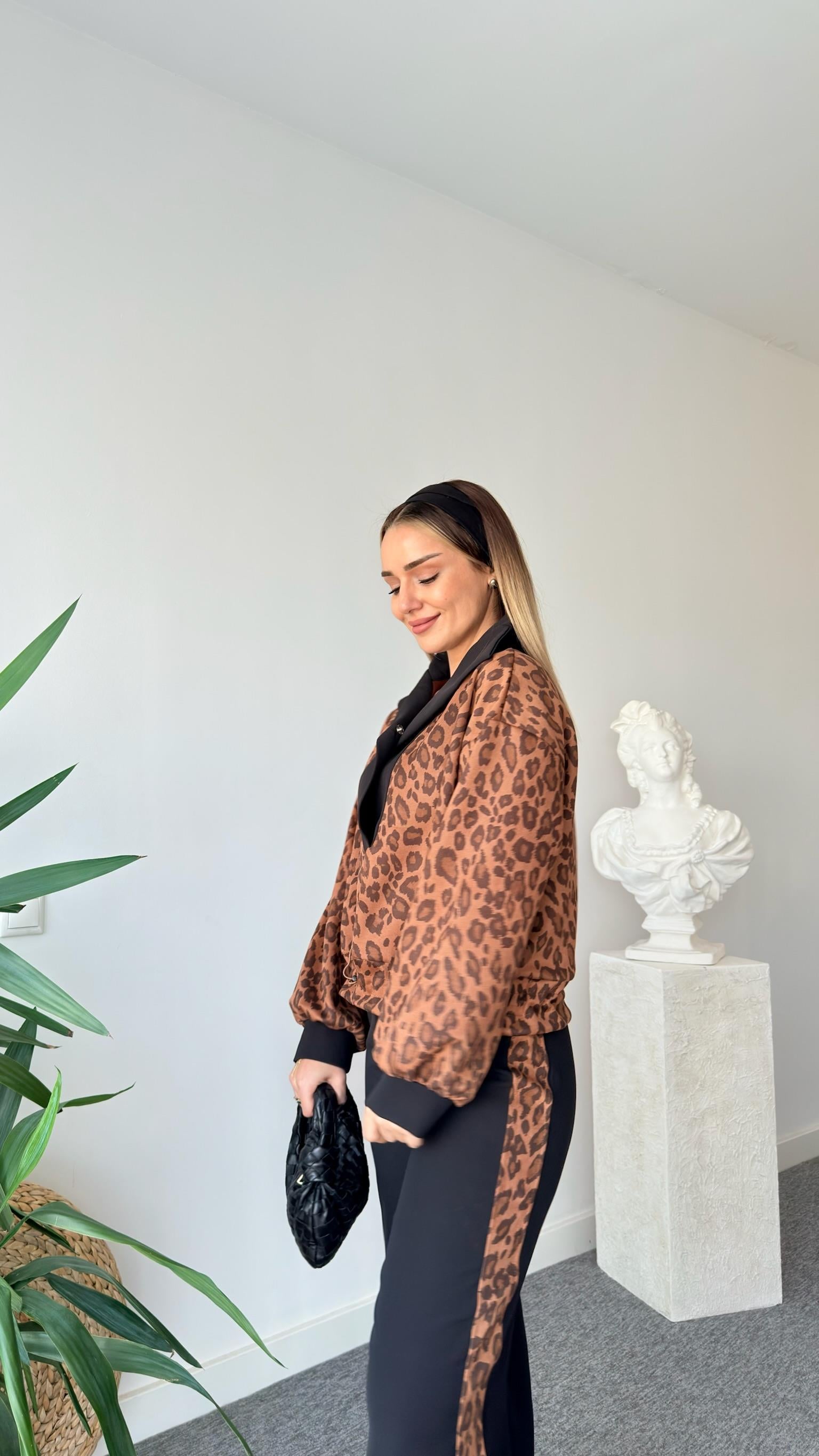 Niran Leopar Detaylı Sweat Pantolon Takım