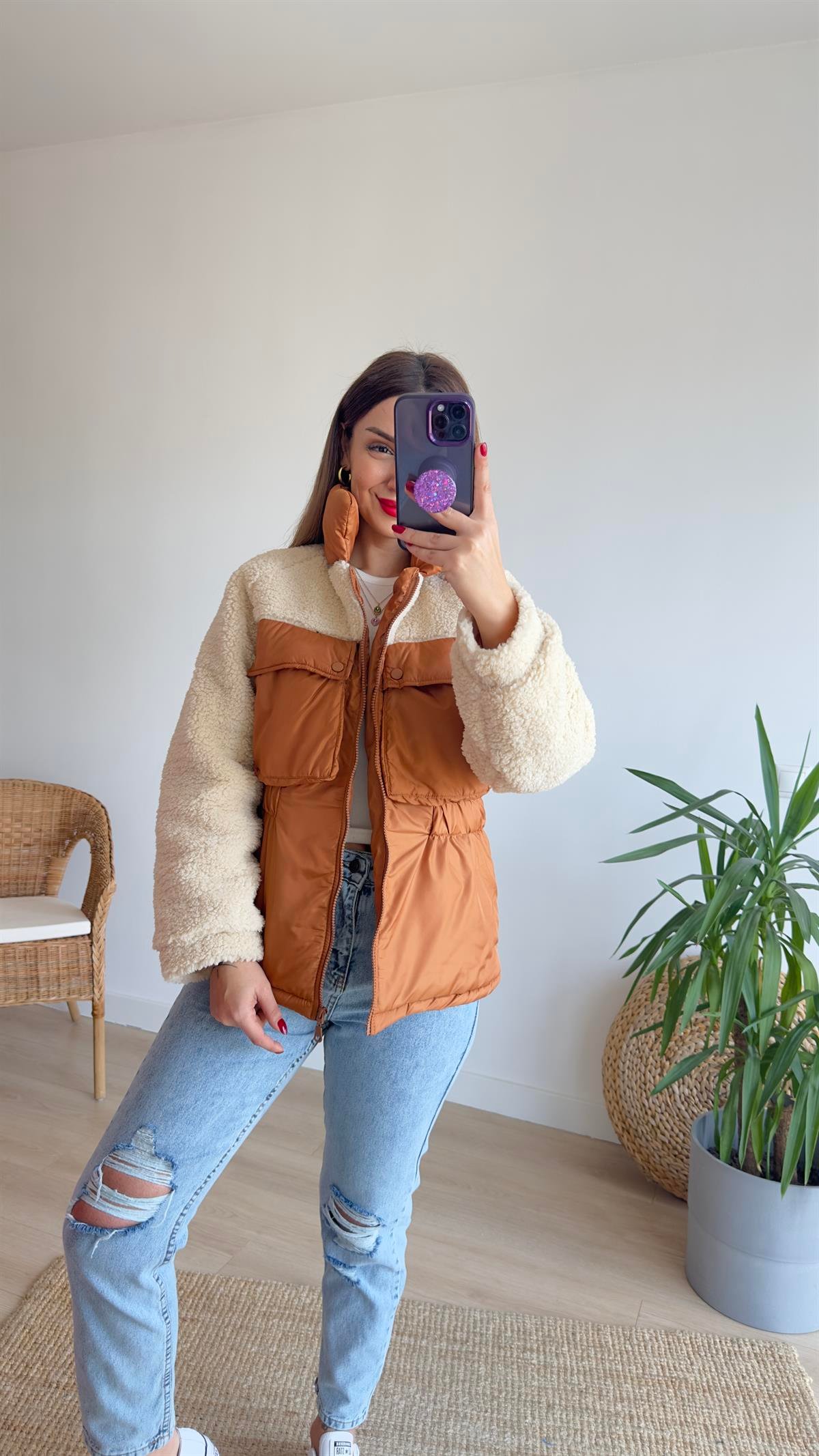 Peluş Detaylı Şişme Mont