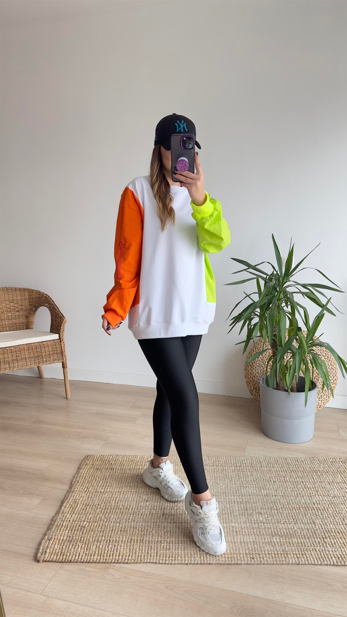 Marka Model Yeşil Paraşüt Garni Sweat