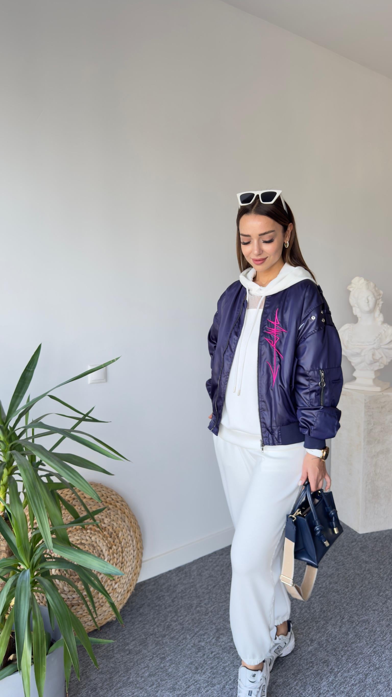 Esta Marka Model İşleme Detay Tasarım Ceket