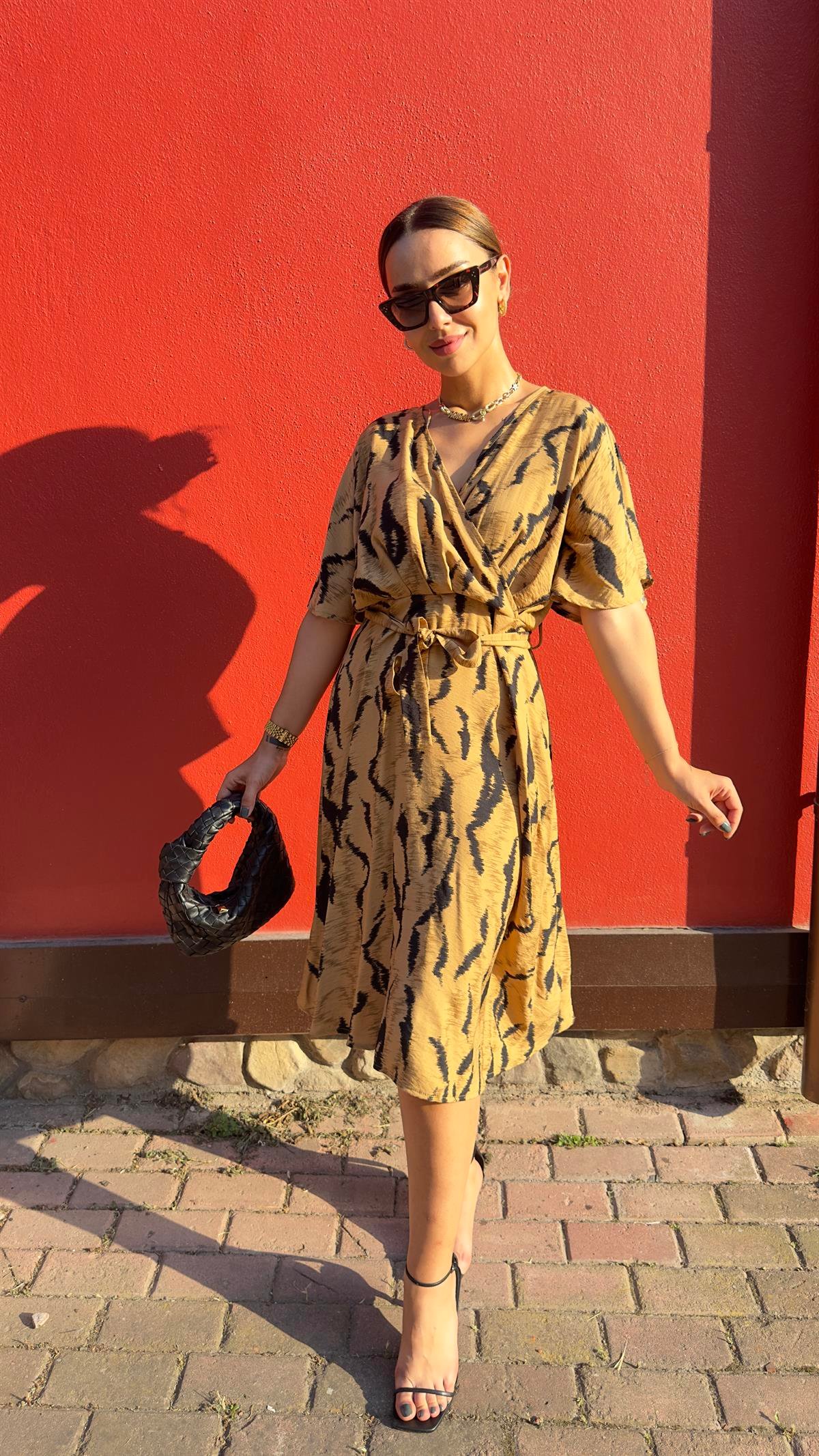 Zebra Desen Kuşaklı Midi Elbise 