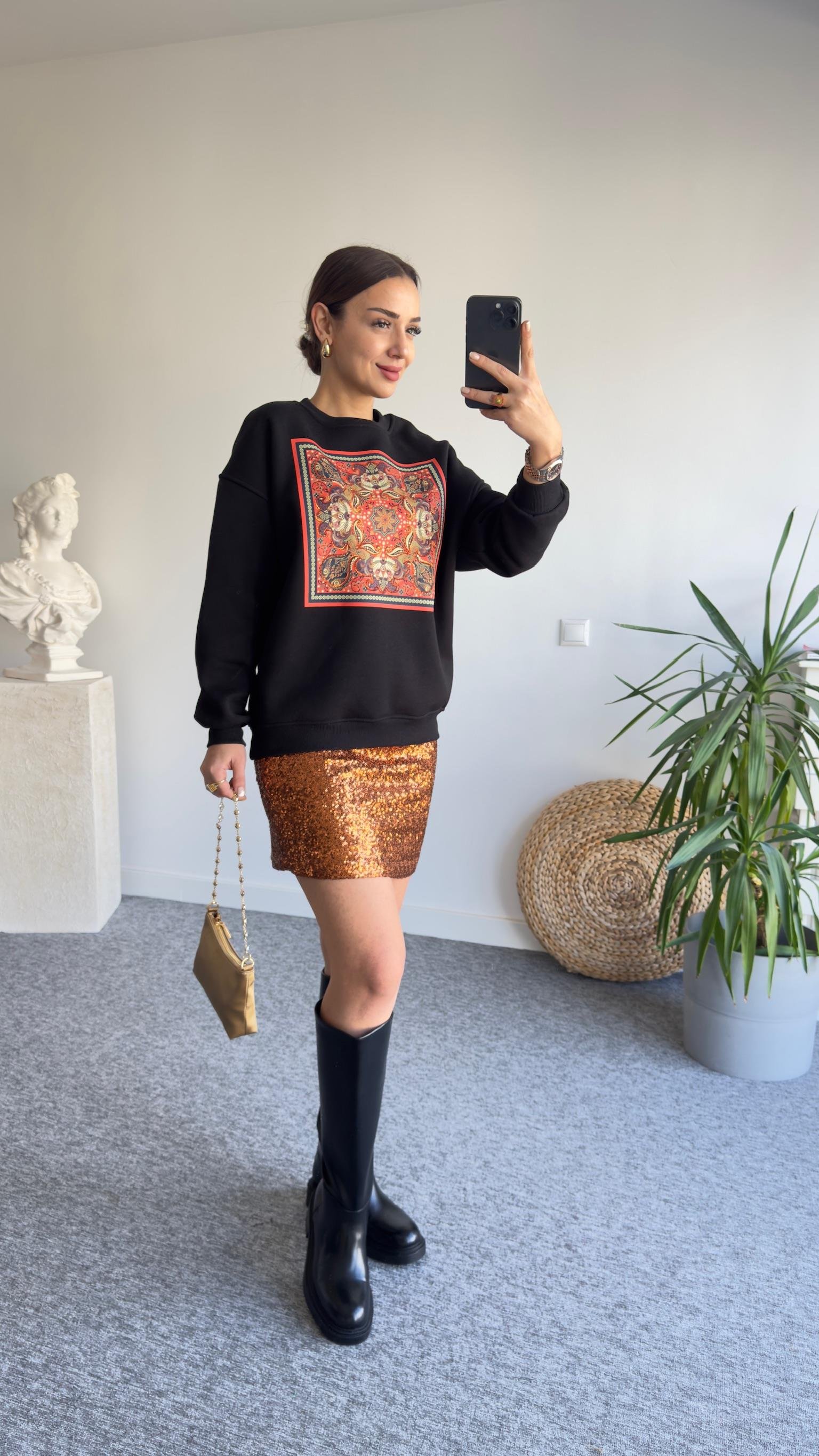 Tulis Kırmızı Baskı Siyah Sweatshirt