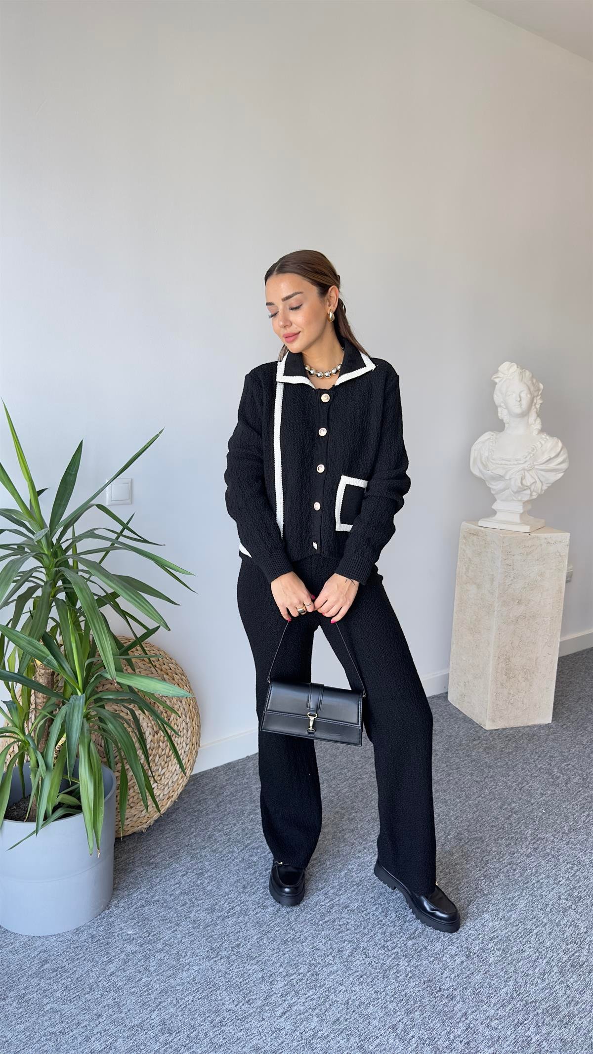 Beyaz Şeritli Zra Model Takım