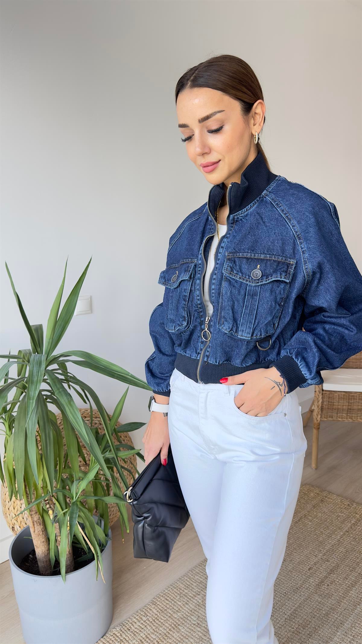 Lastikli Lacivert Bomber Ceket