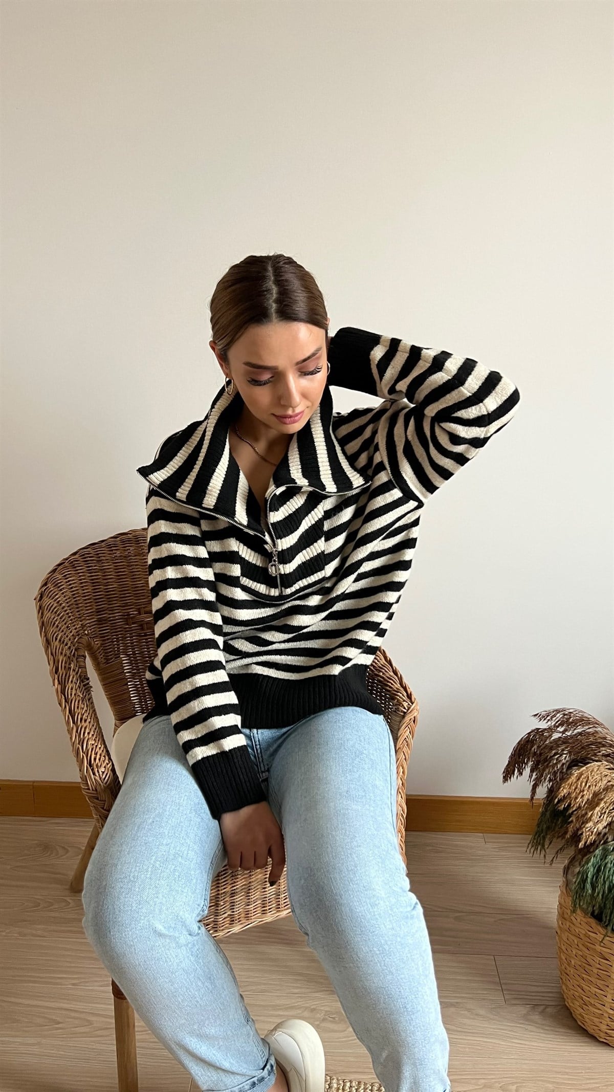 Zara Model Çizgili Yarım Fermuar Kazak