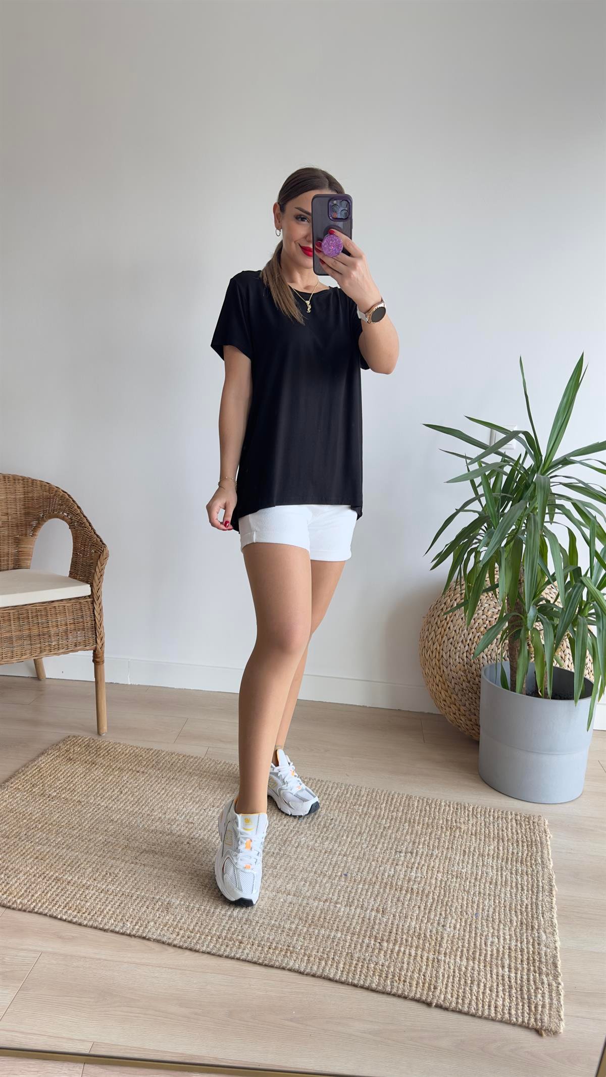 Futon Bisiklet Yaka Viskon Siyah Tshirt
