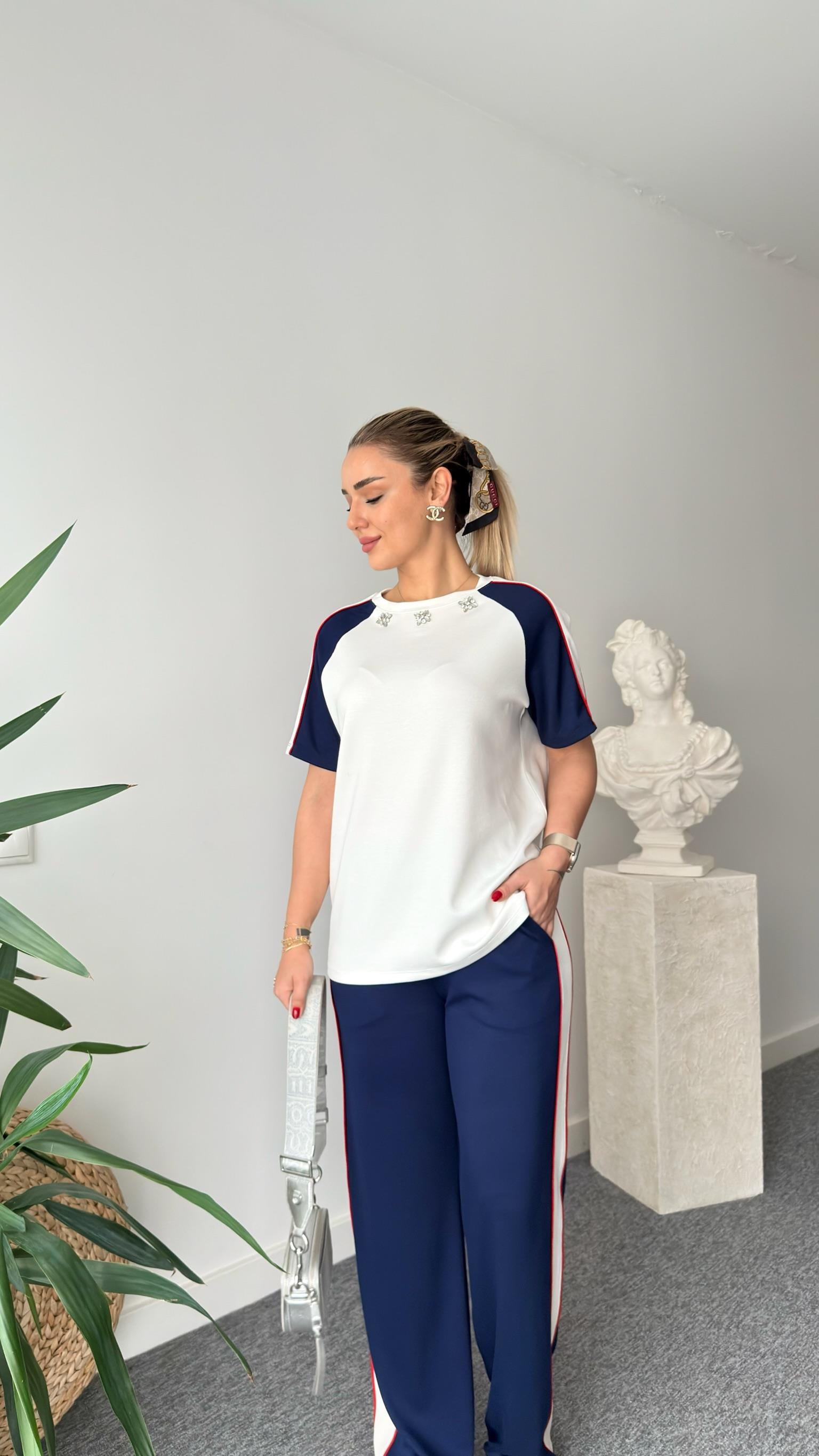 Fiori Taş Detaylı Renk Geçişli Modal Takım (Ön Sİpariş Ürünü)