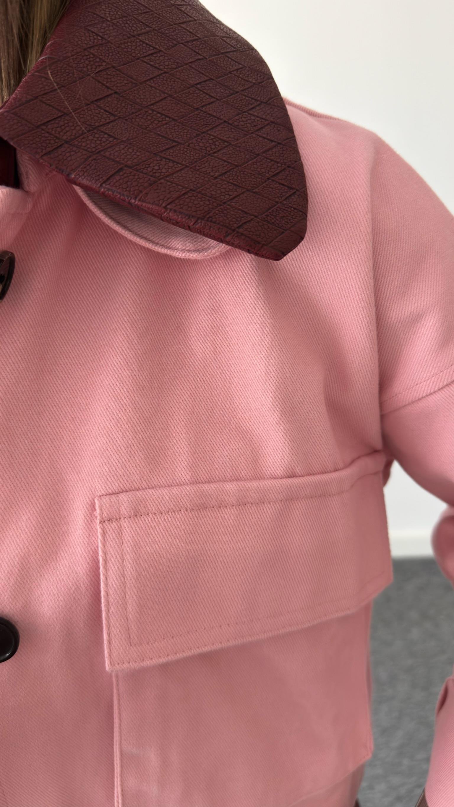 Çıkartılabilir Deri Yakalı Marka Model Ceket