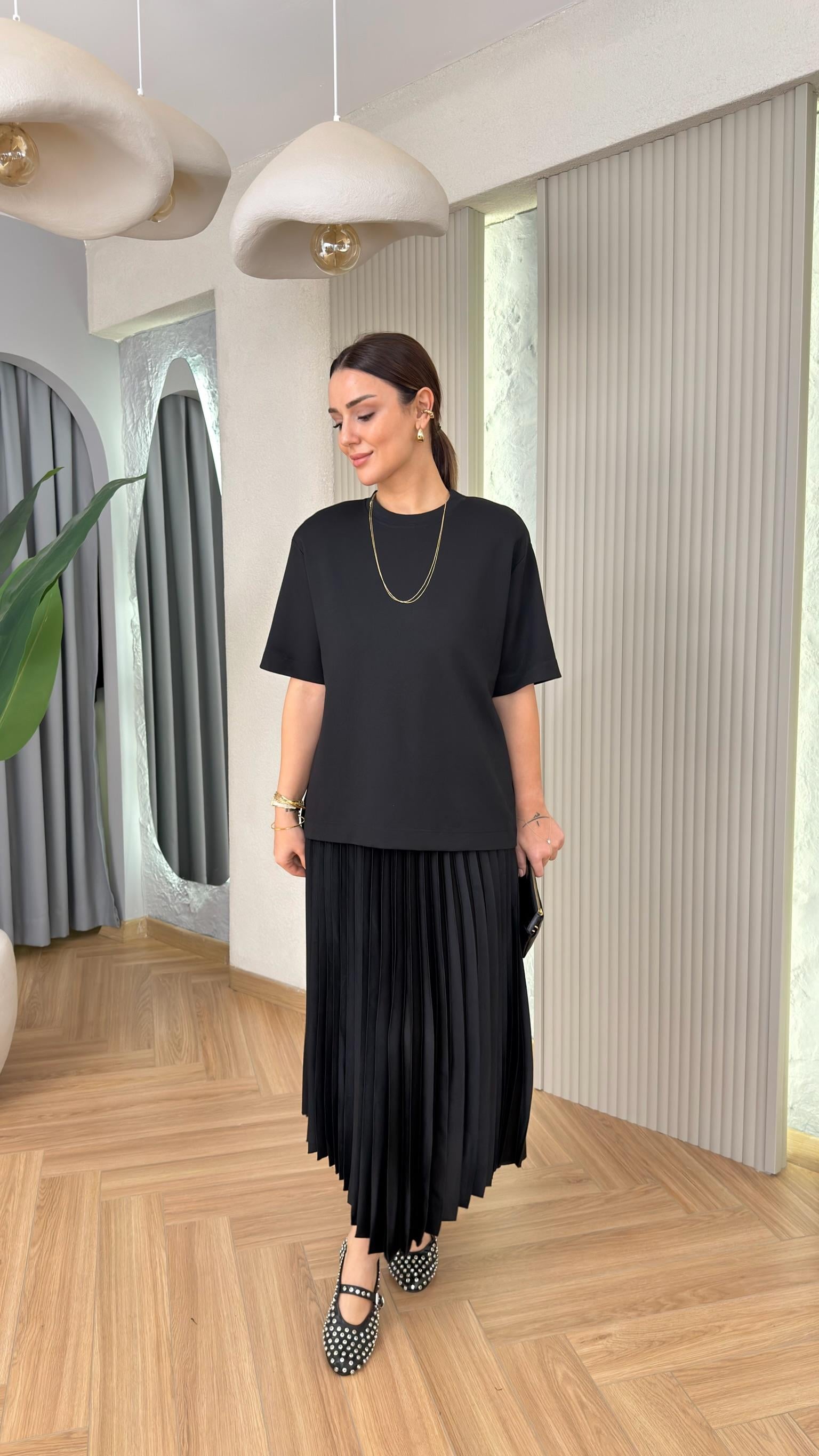 Jovle Tshirt Detaylı Piliseli İkili Elbise 
