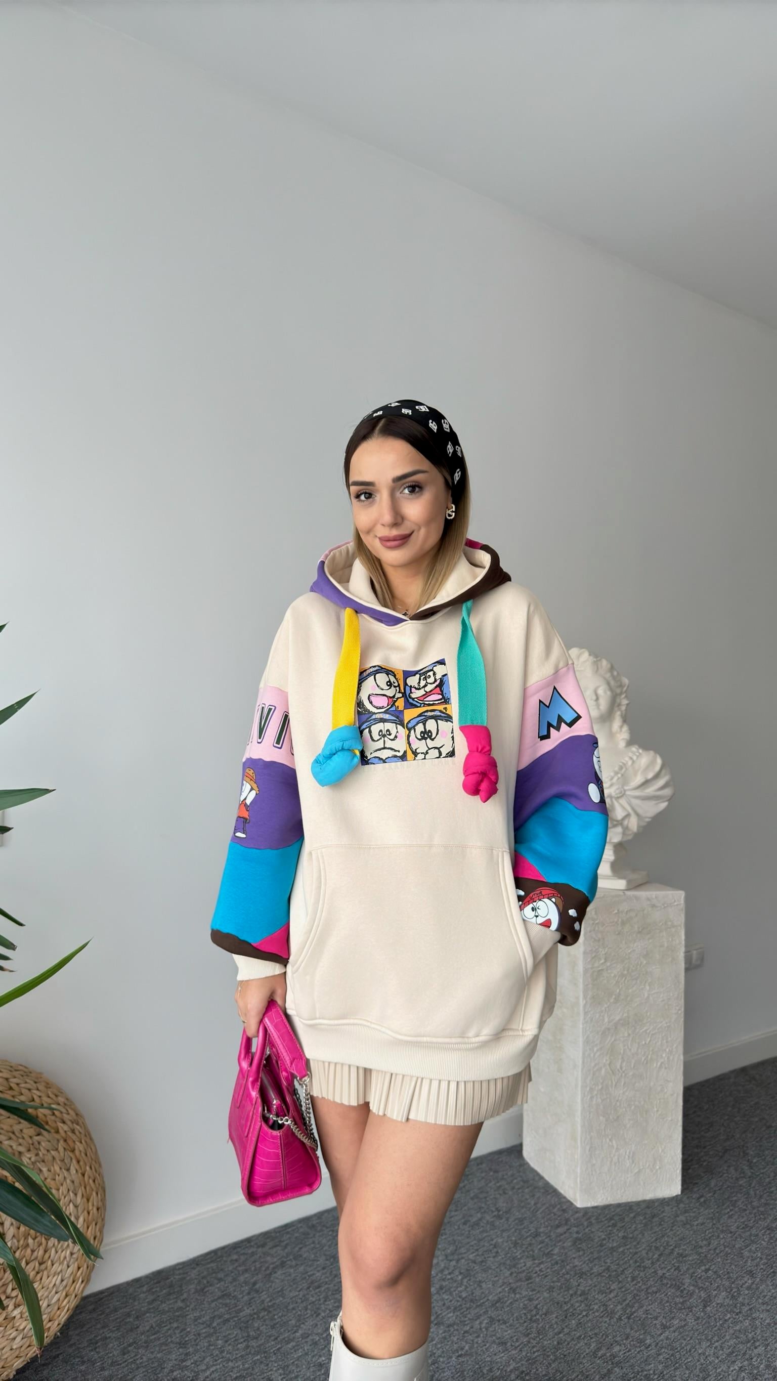 Muril Renkli Baskılı Salaş Bej Sweatshirt