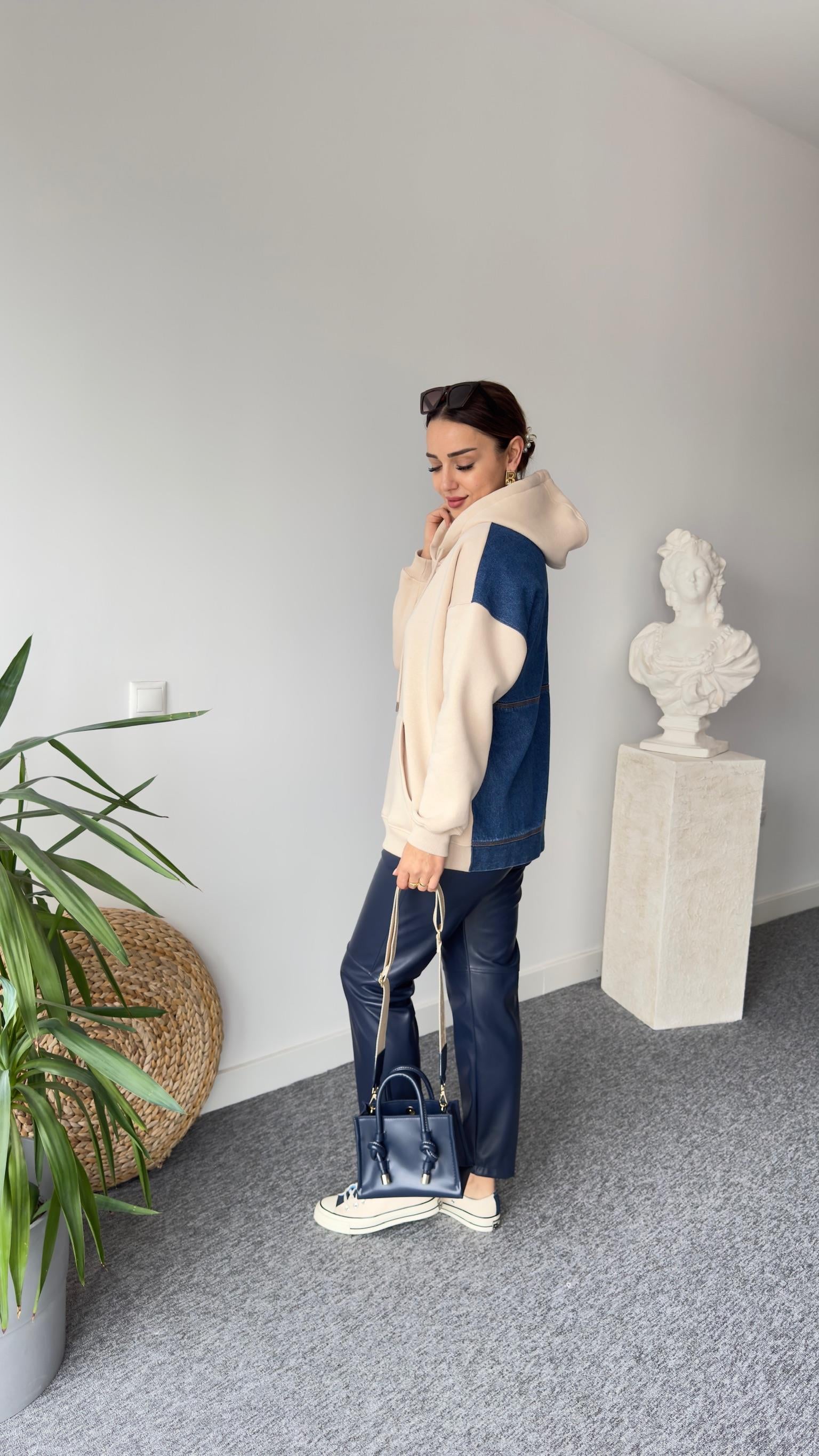 Sırt Kot Detaylı Kapüşonlu Bej Sweat